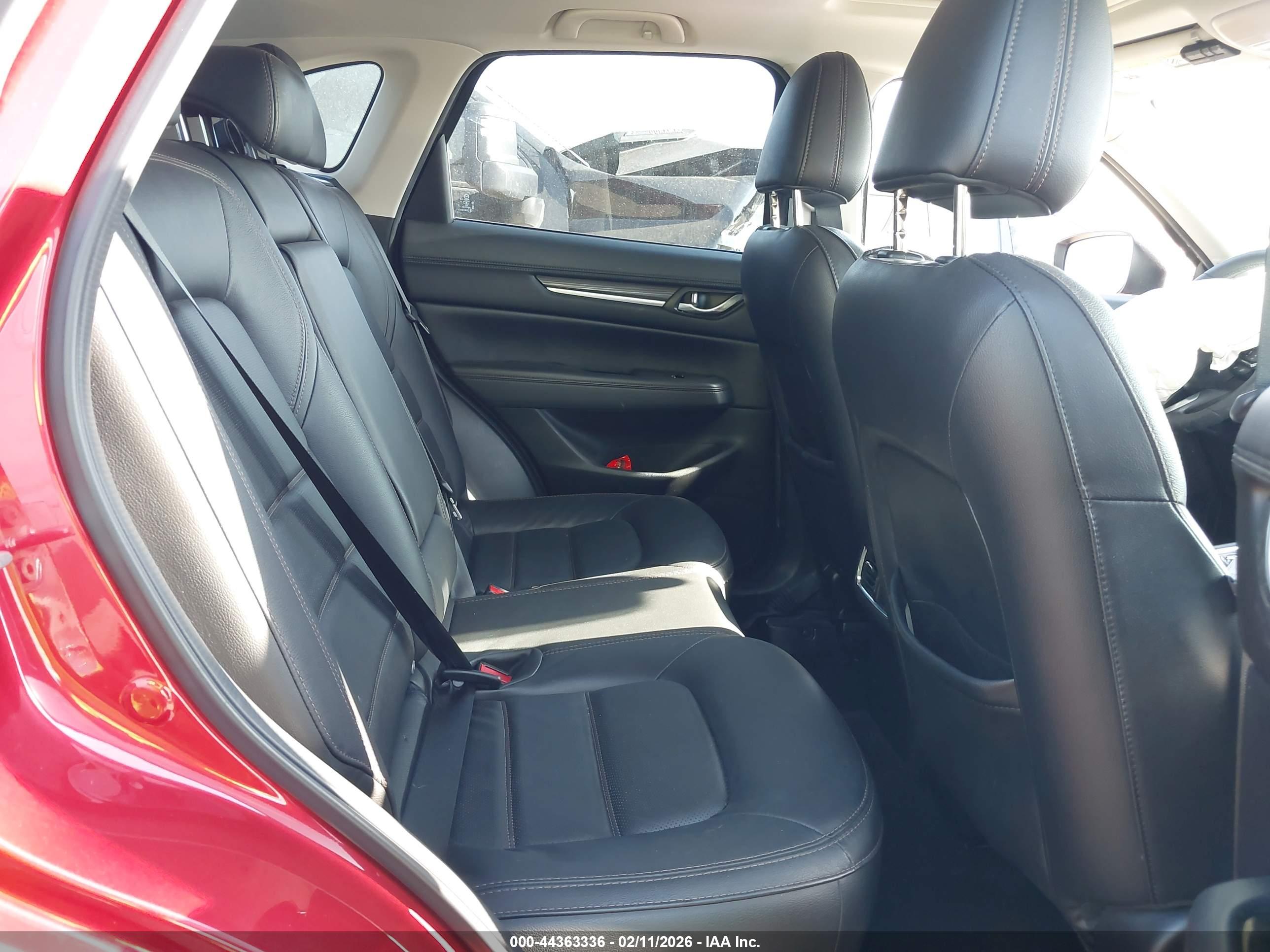 MAZDA CX-5 image 8