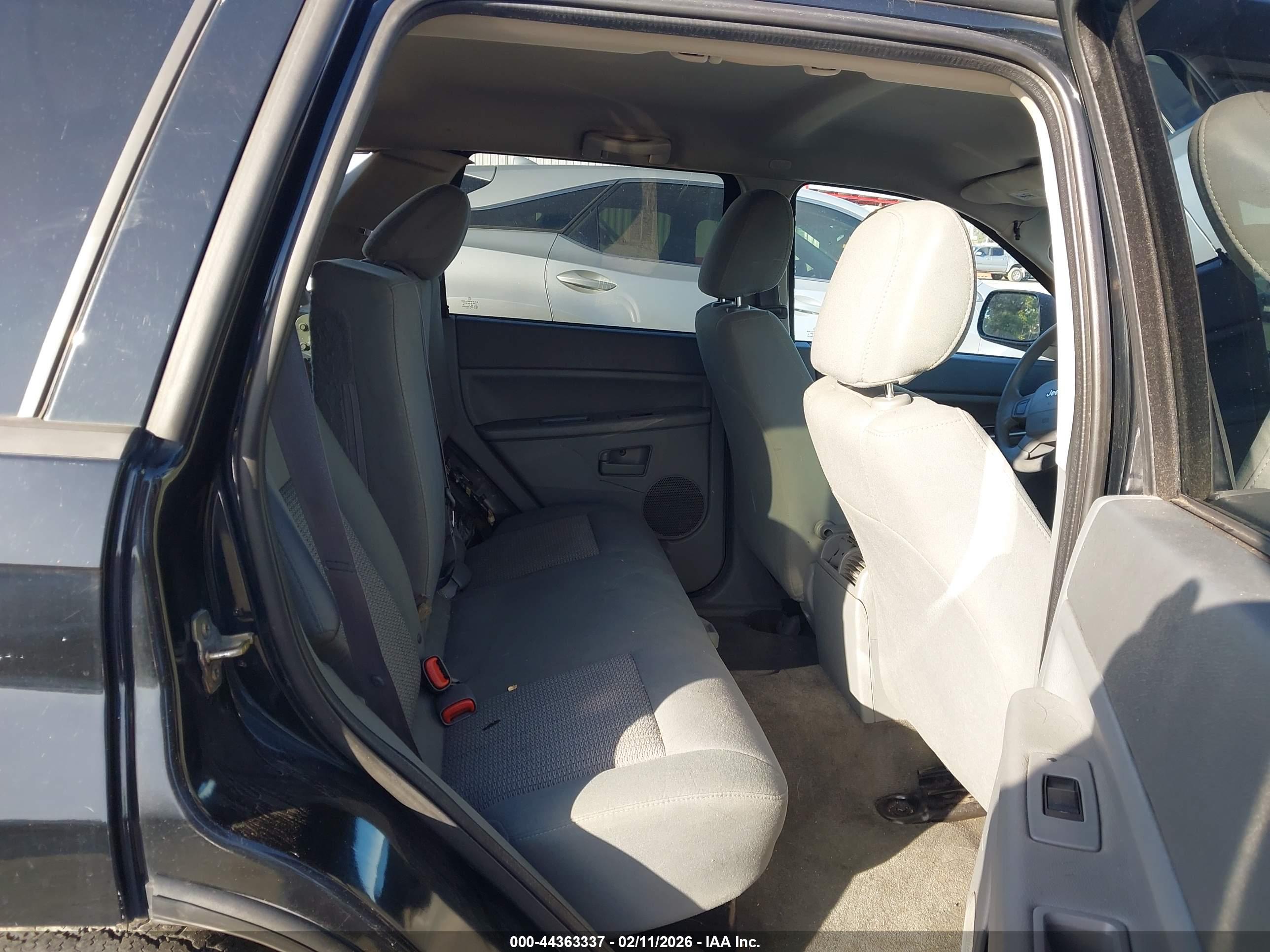 JEEP GRAND image 8