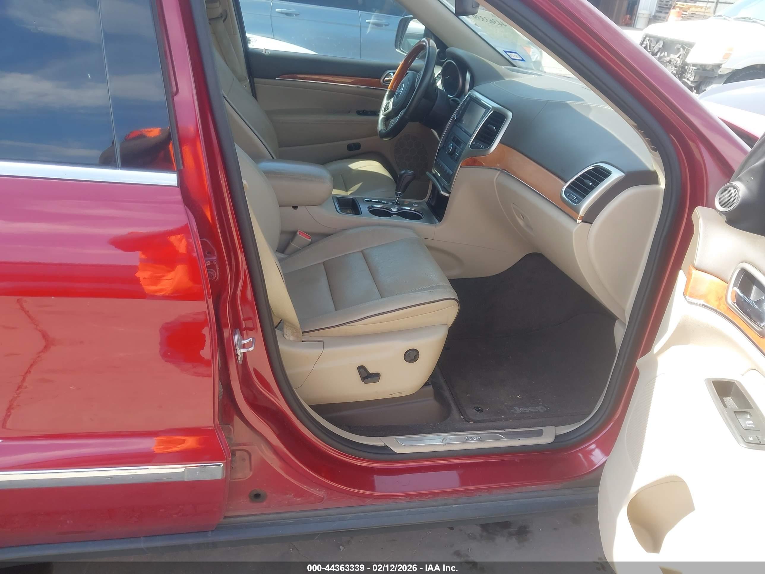 JEEP GRAND image 5