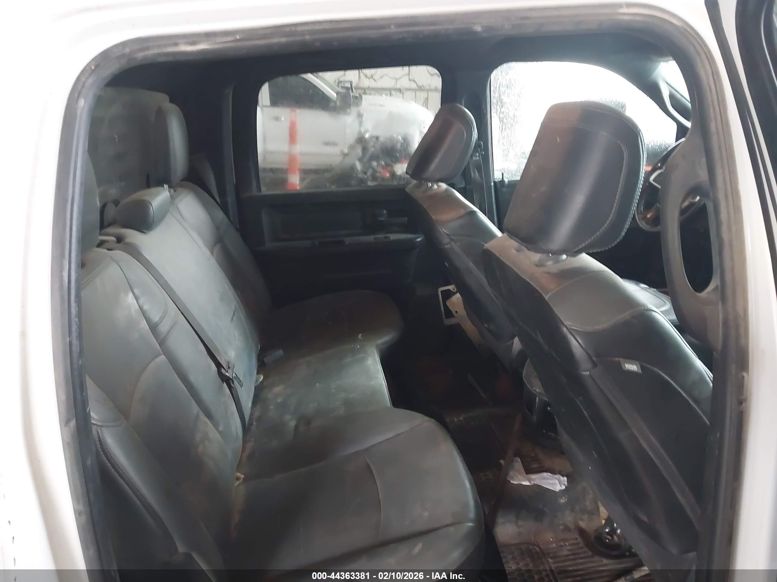 RAM 3500 image 8