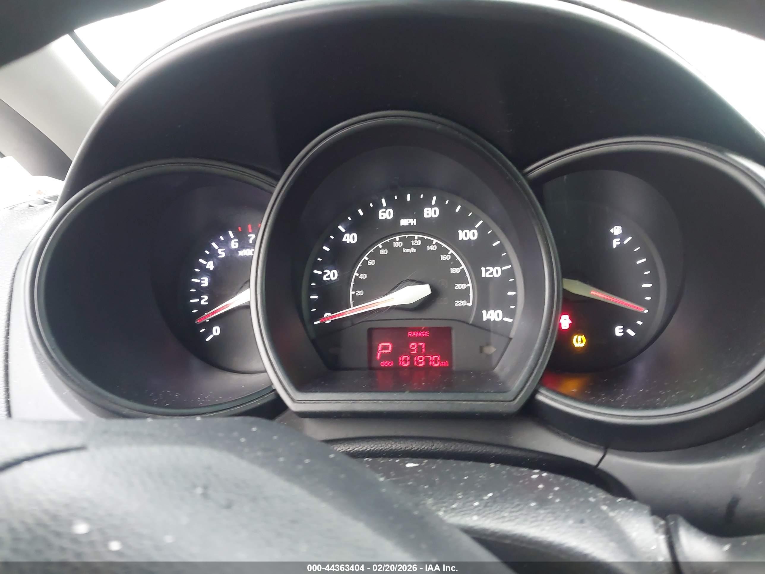 KIA RIO image 7