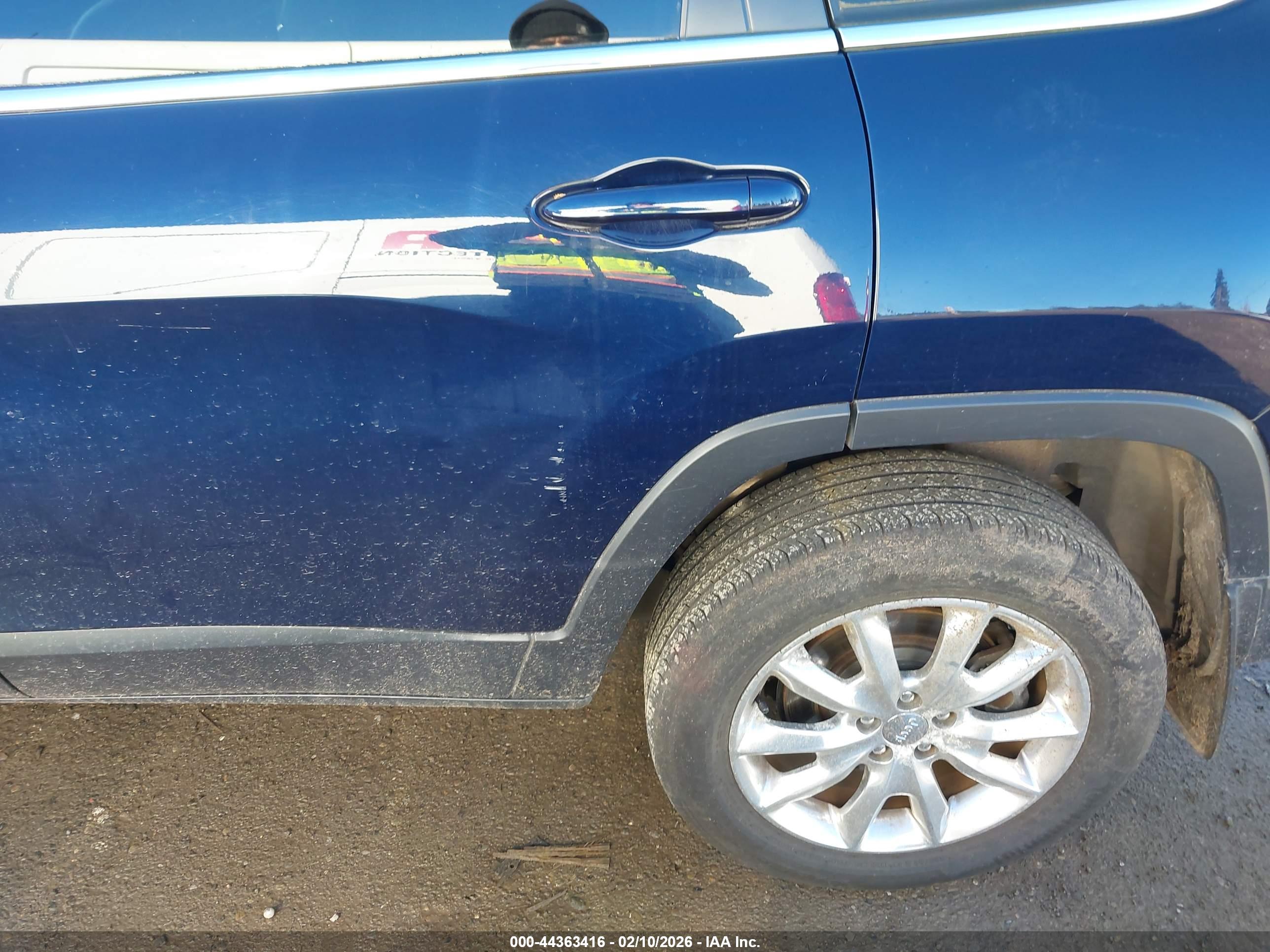 JEEP CHEROKEE image 6