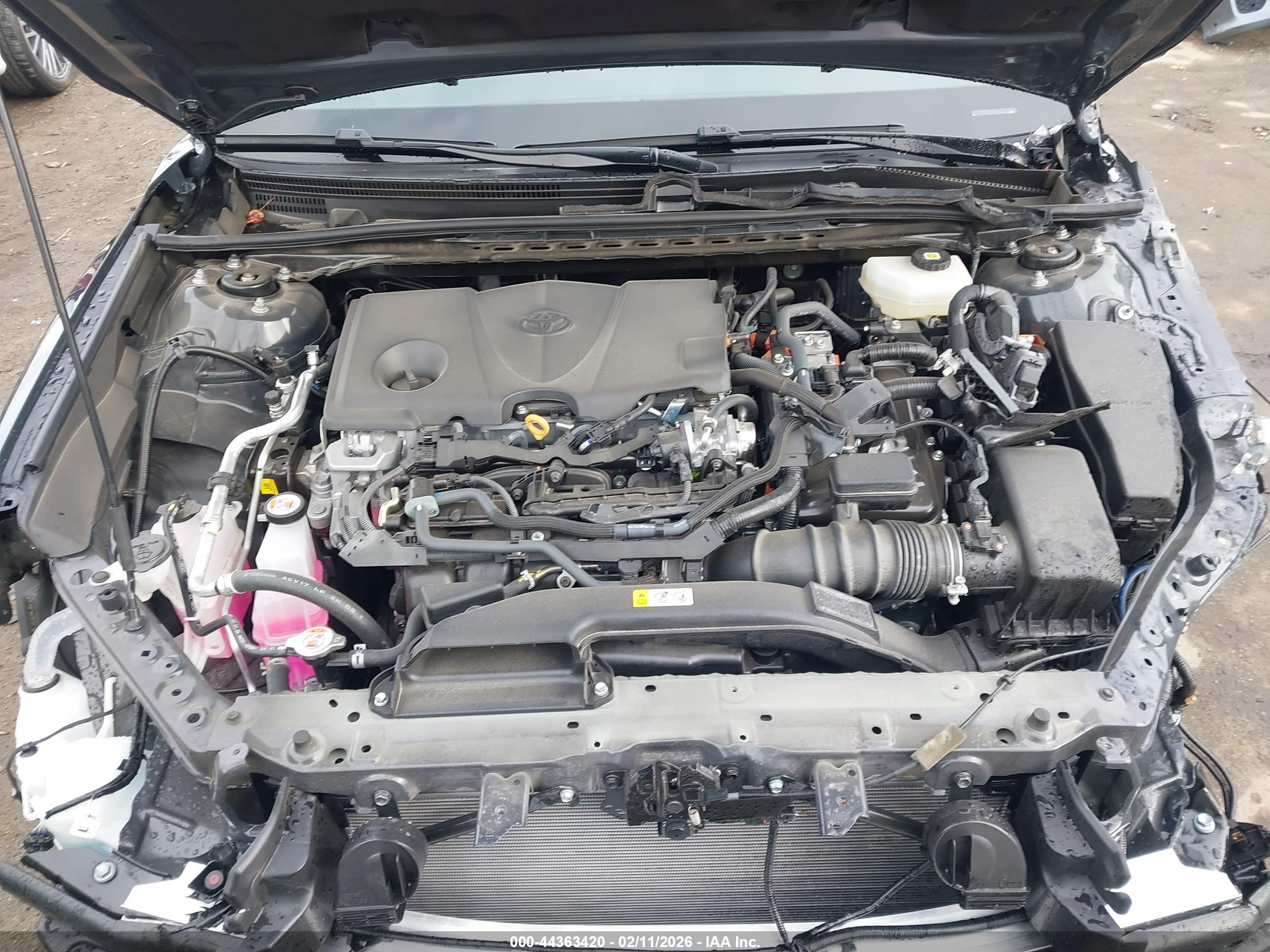 TOYOTA CAMRY image 10