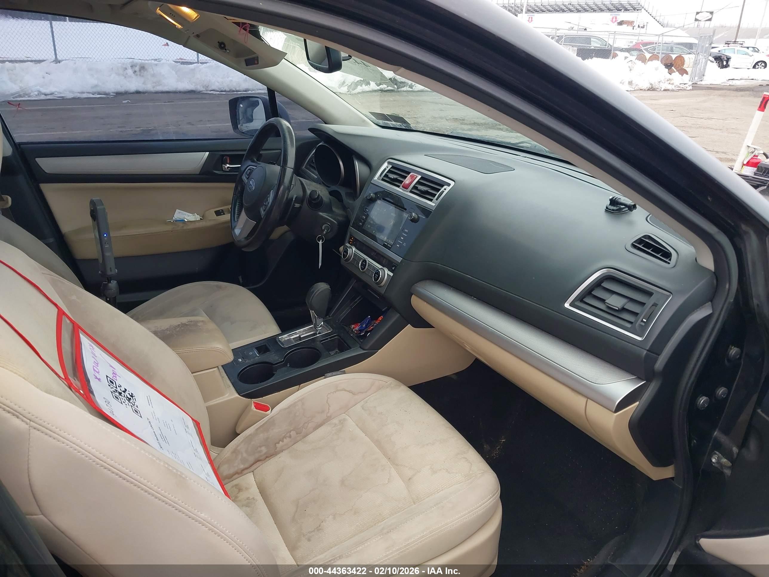 SUBARU LEGACY image 5