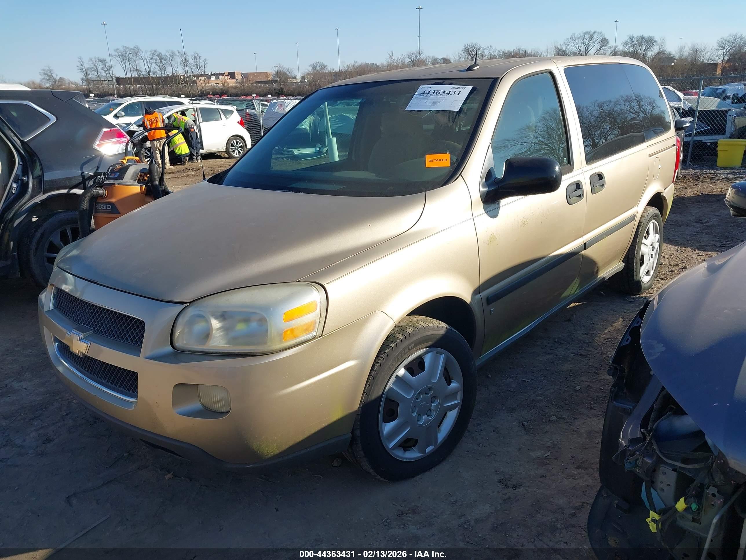 CHEVROLET UPLANDER image 2