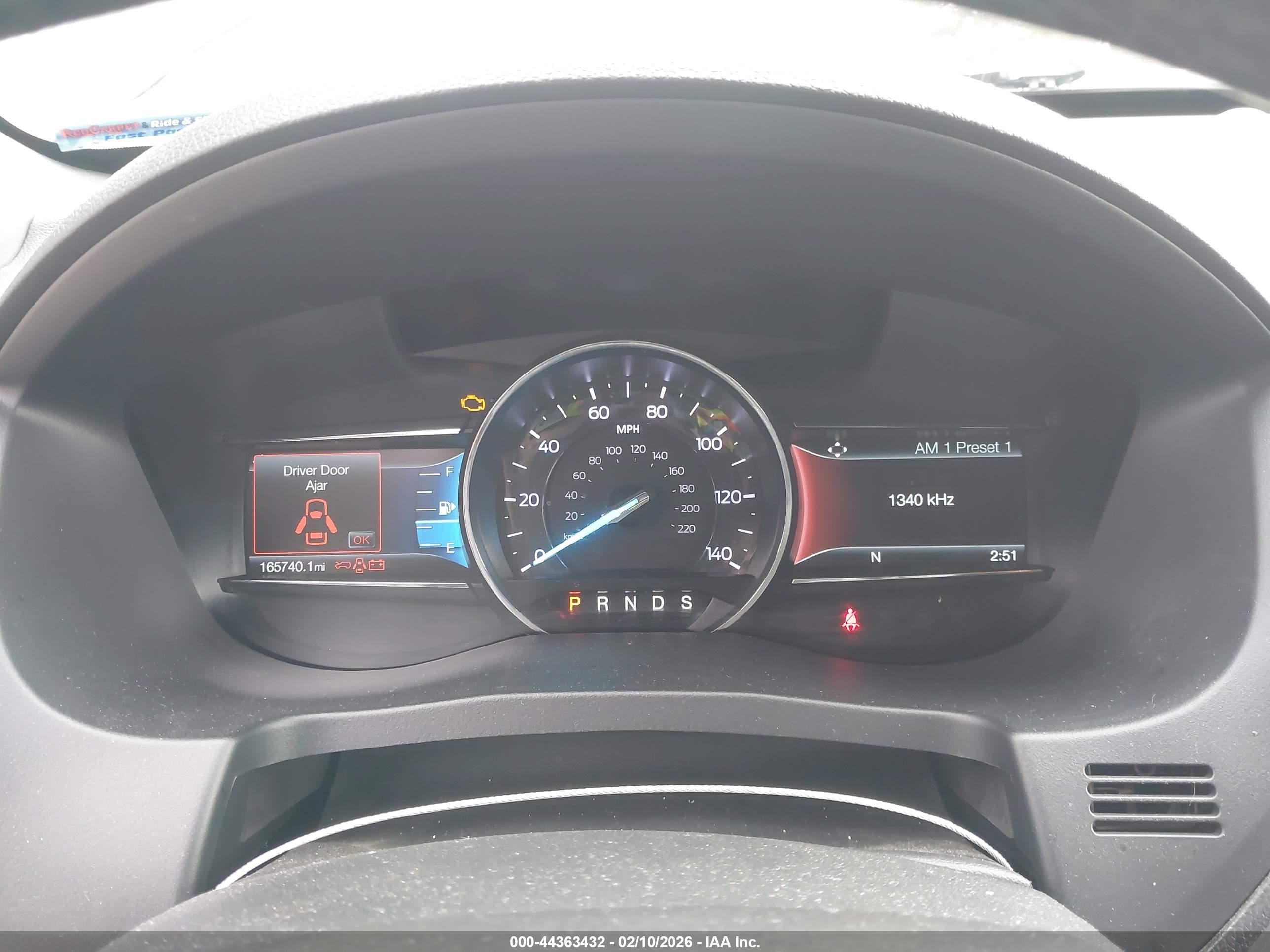 FORD EXPLORER image 7