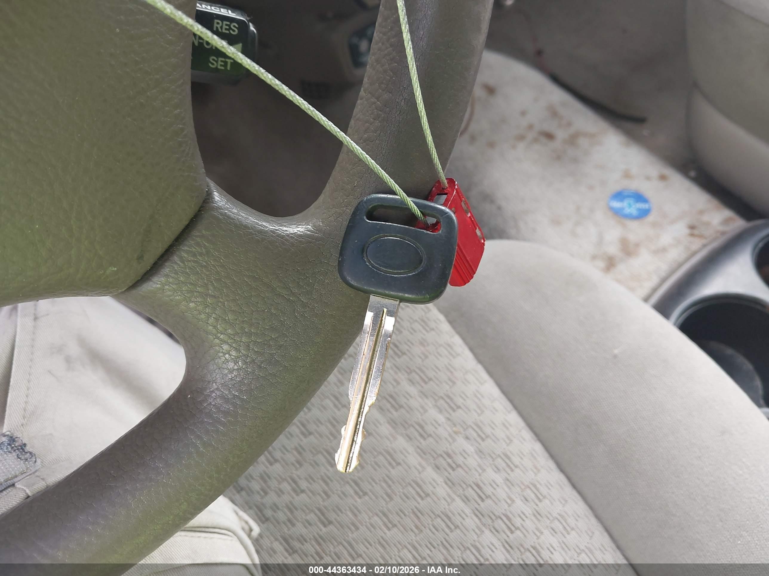 TOYOTA TUNDRA image 11