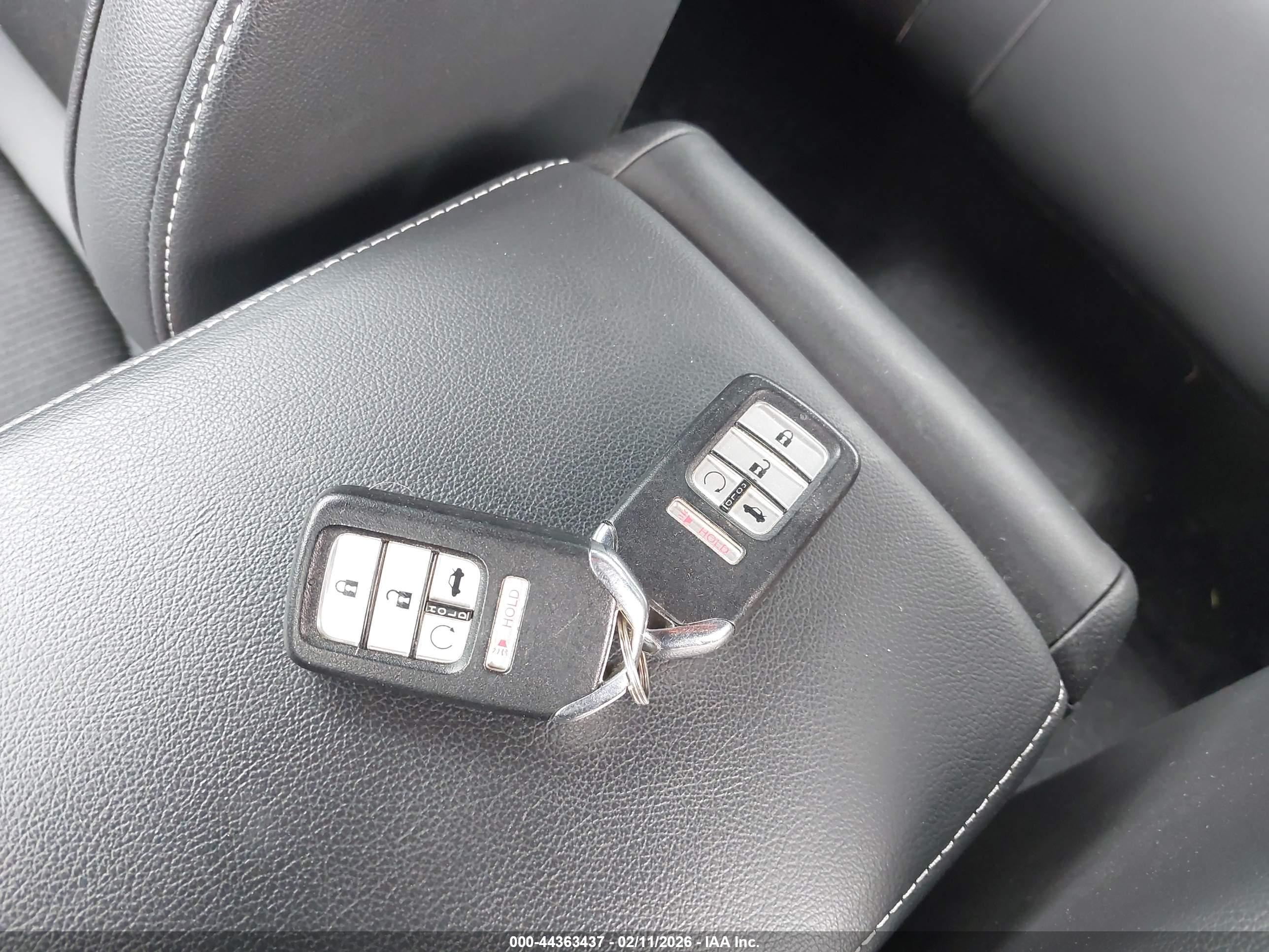 HONDA ACCORD image 11