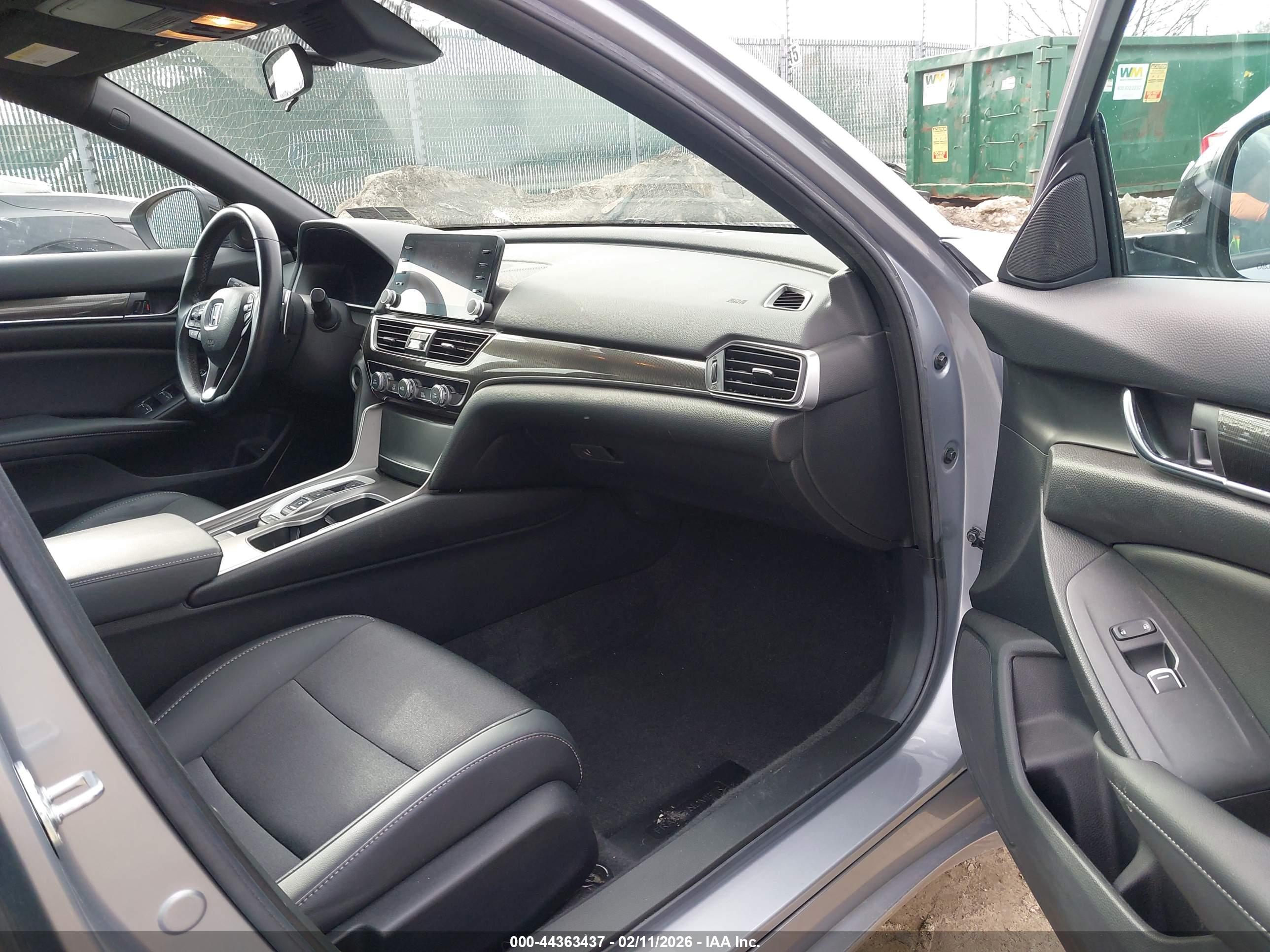 HONDA ACCORD image 5