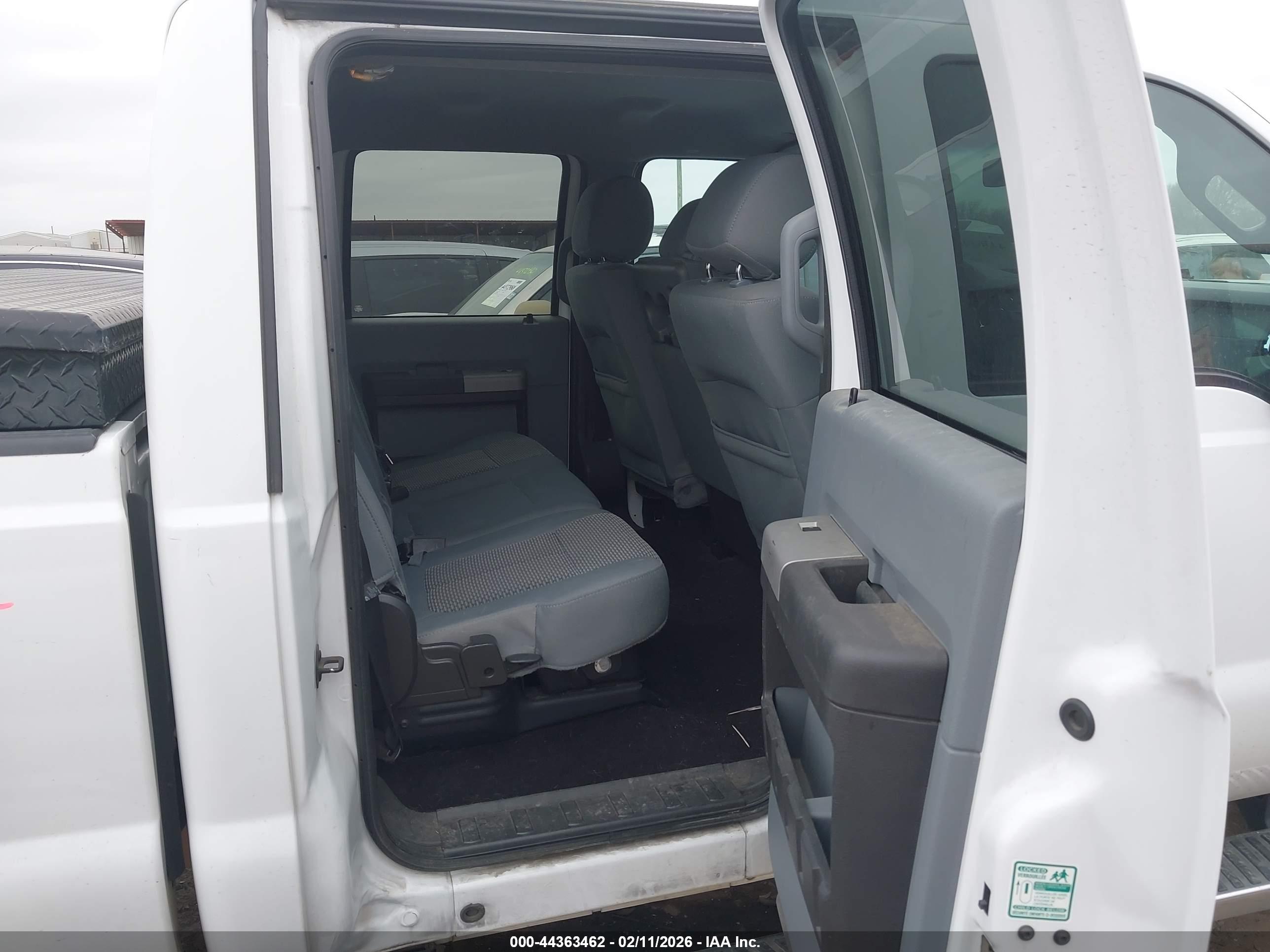 FORD F-250 image 8