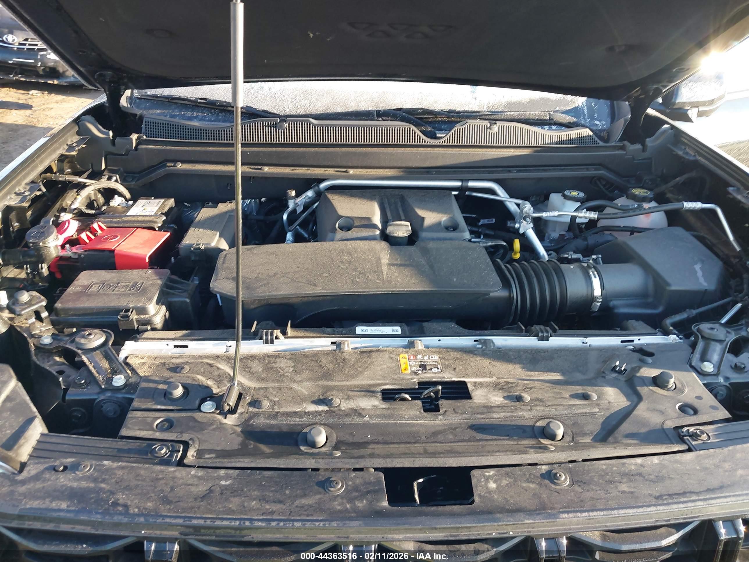 GMC CANYON image 10