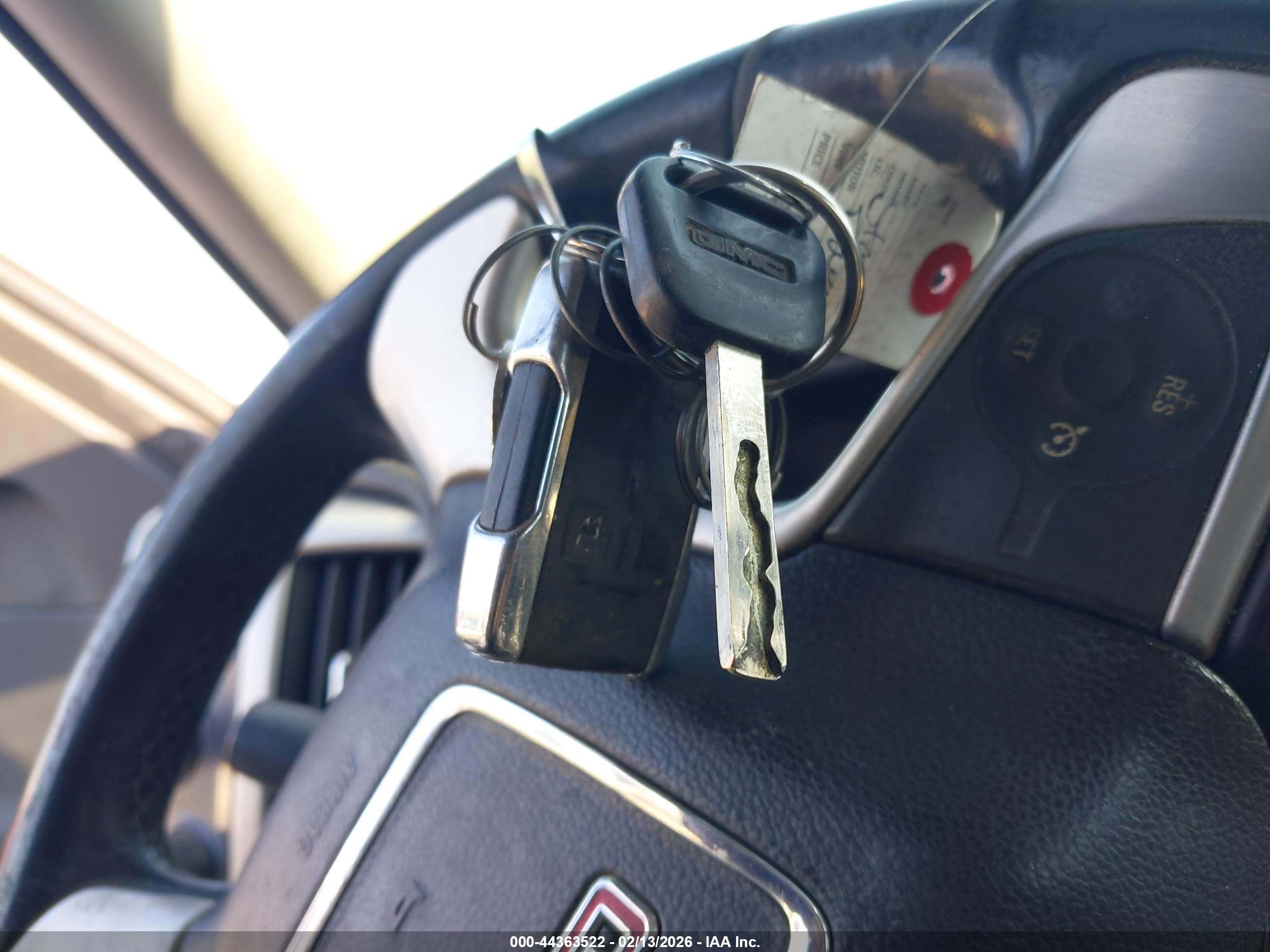 GMC SIERRA image 11
