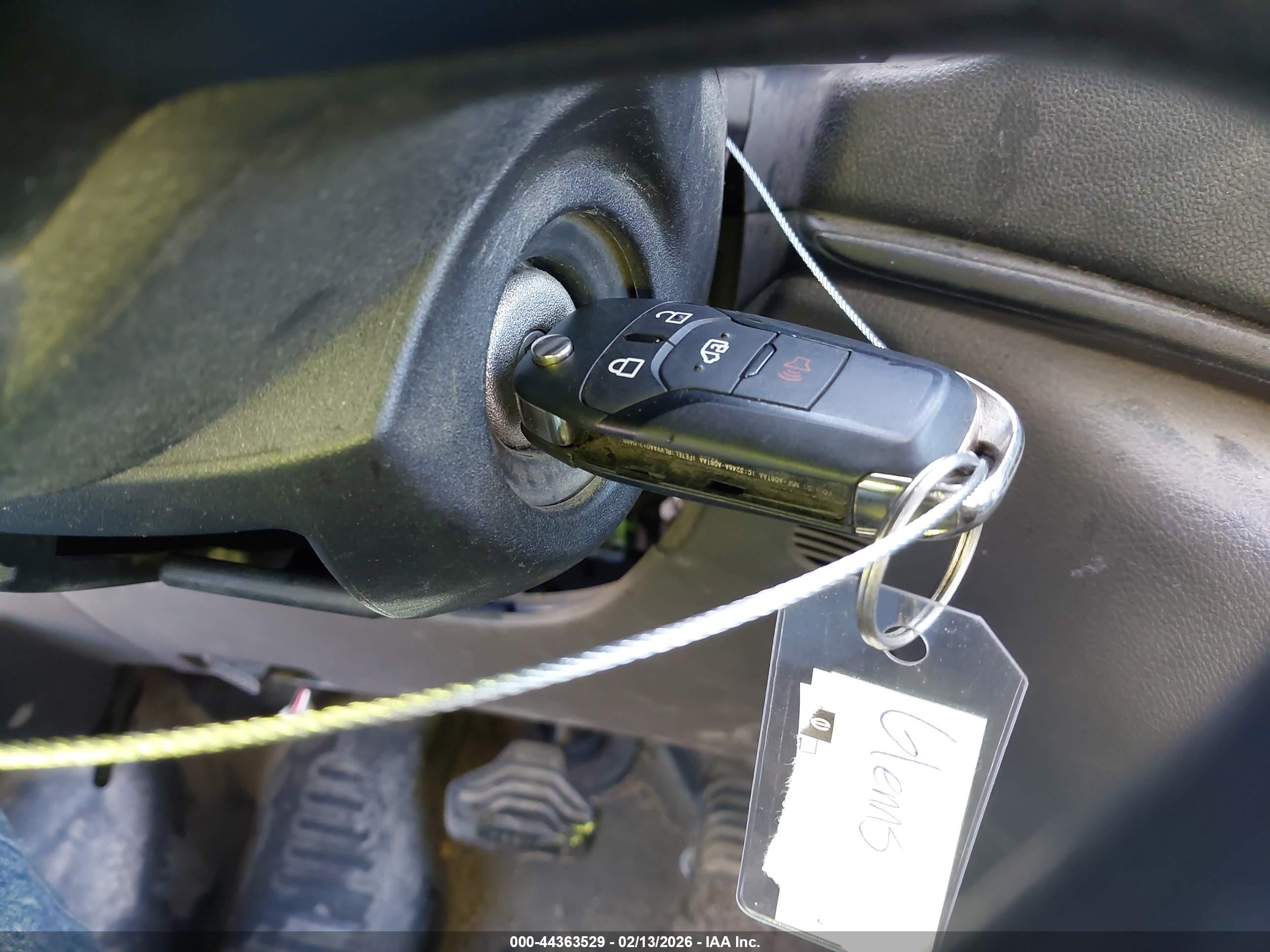 FORD TRANSIT-250 image 11