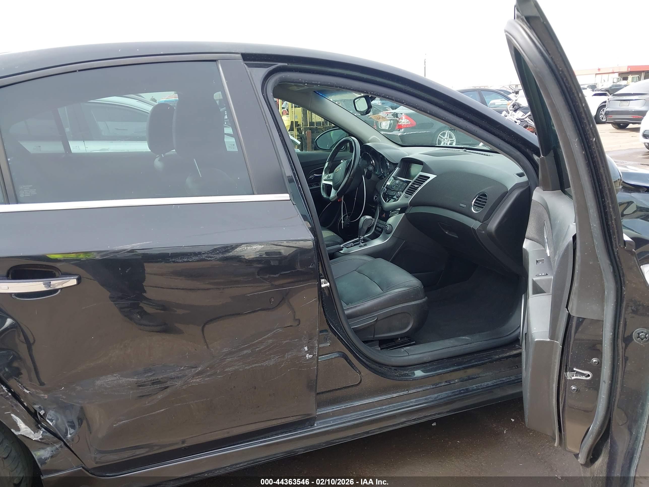 CHEVROLET CRUZE image 5