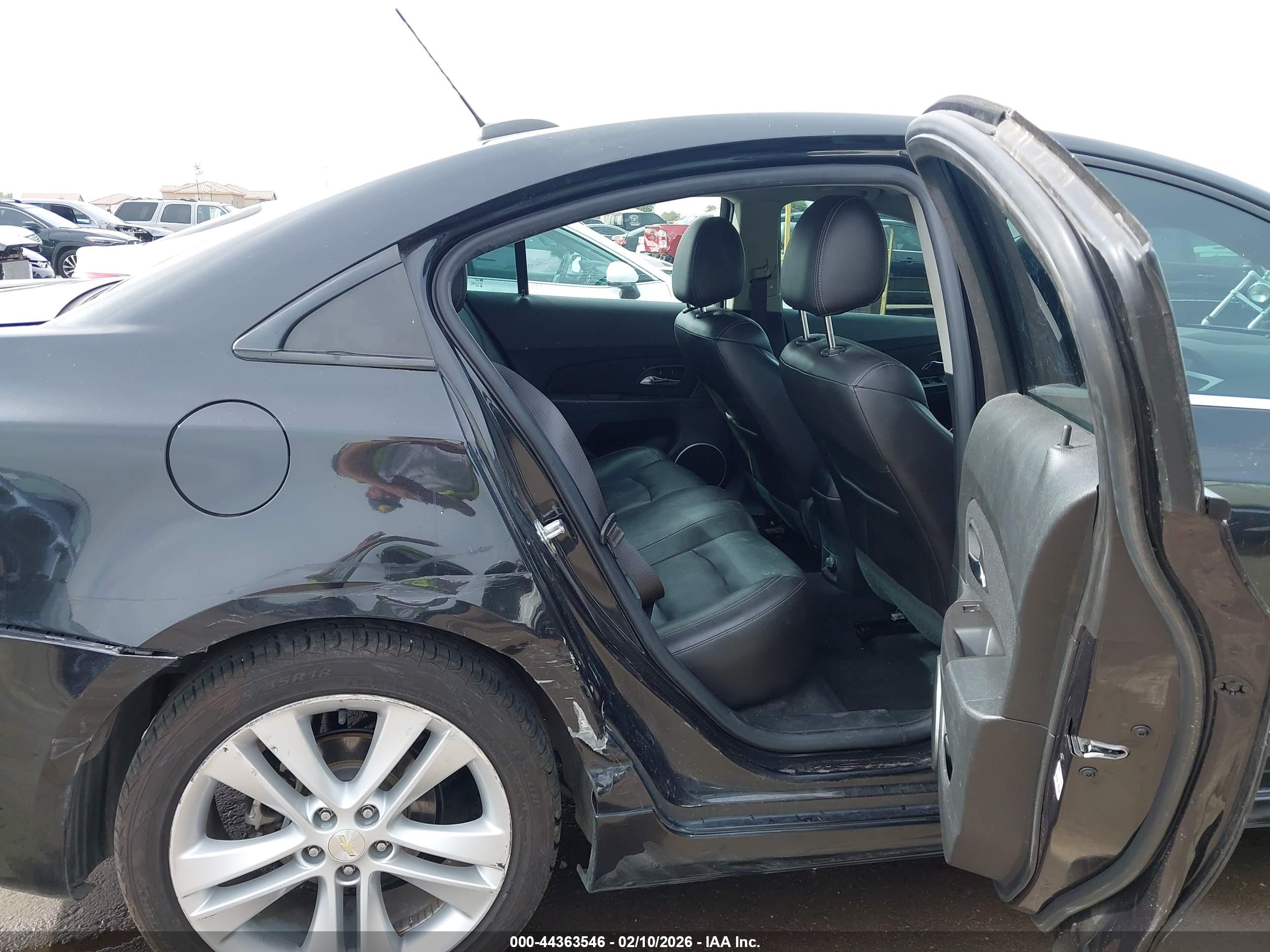 CHEVROLET CRUZE image 8
