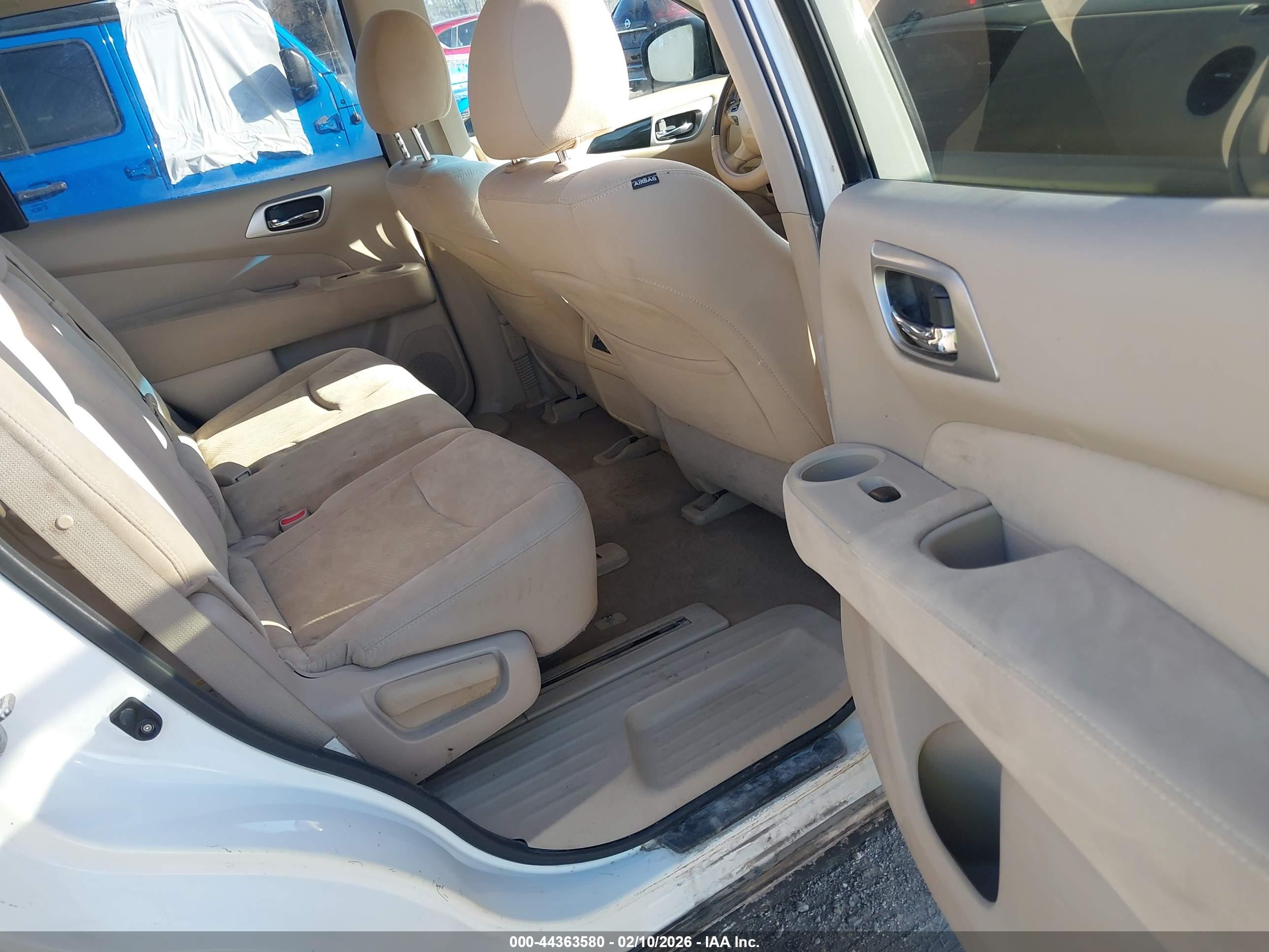 NISSAN PATHFINDER image 8