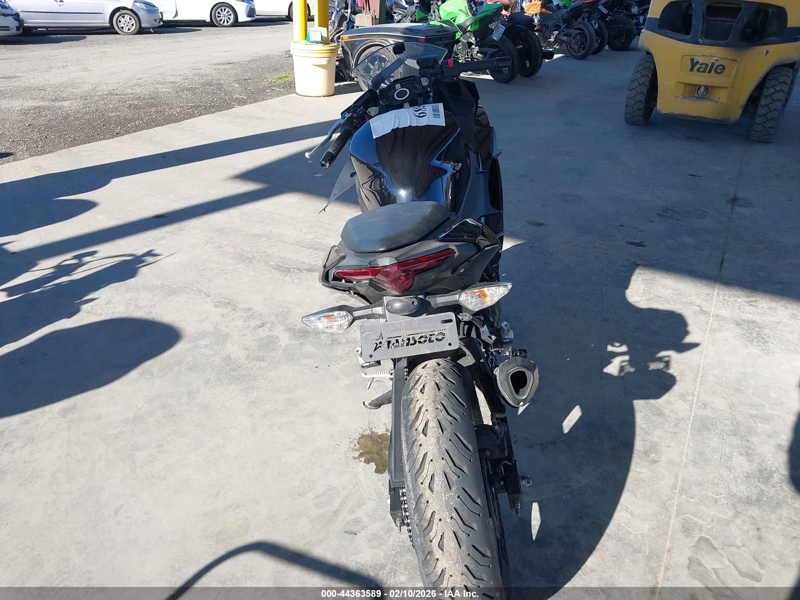 KAWASAKI EX500 image 6