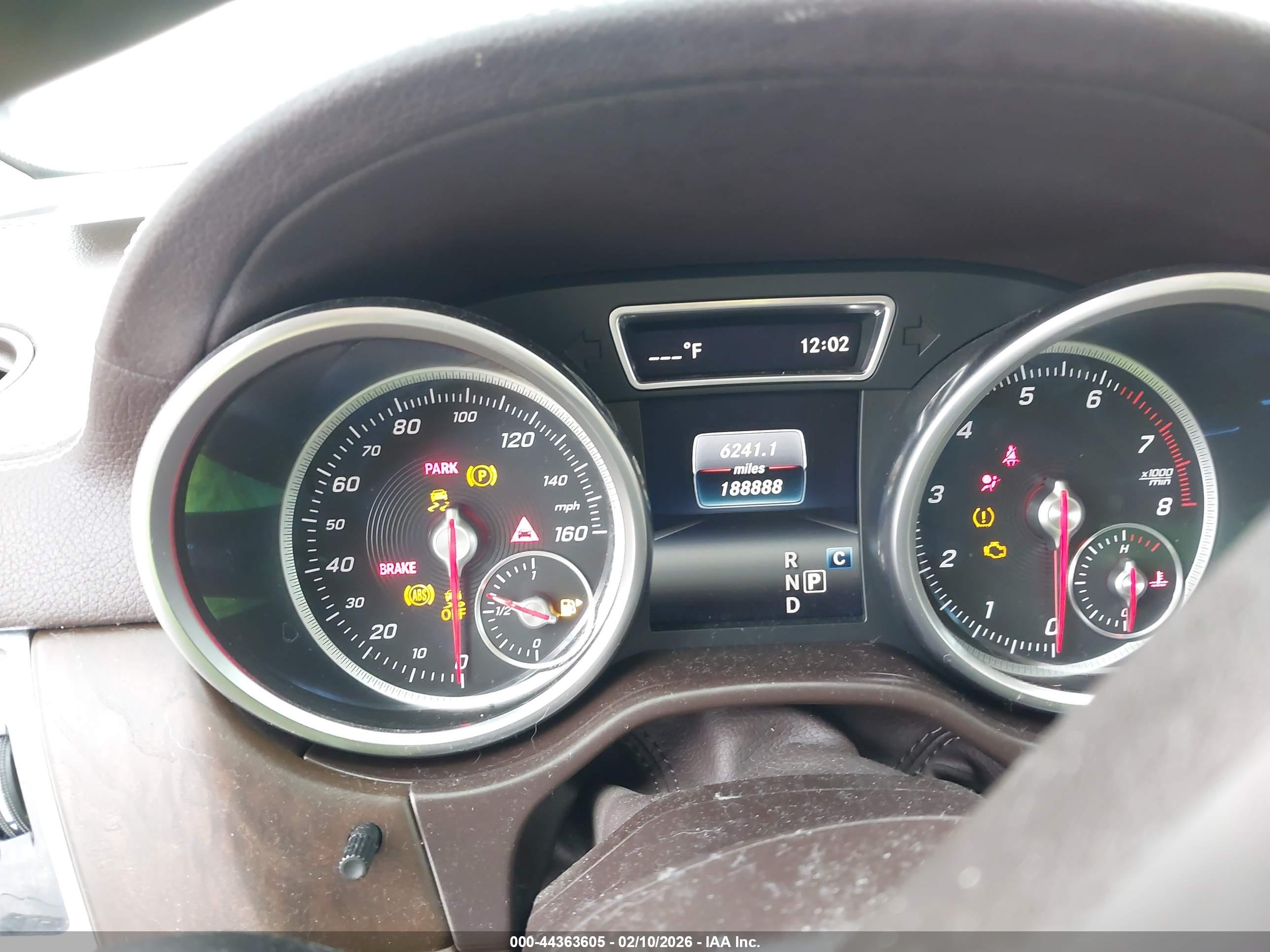 MERCEDES-BENZ GLS image 7