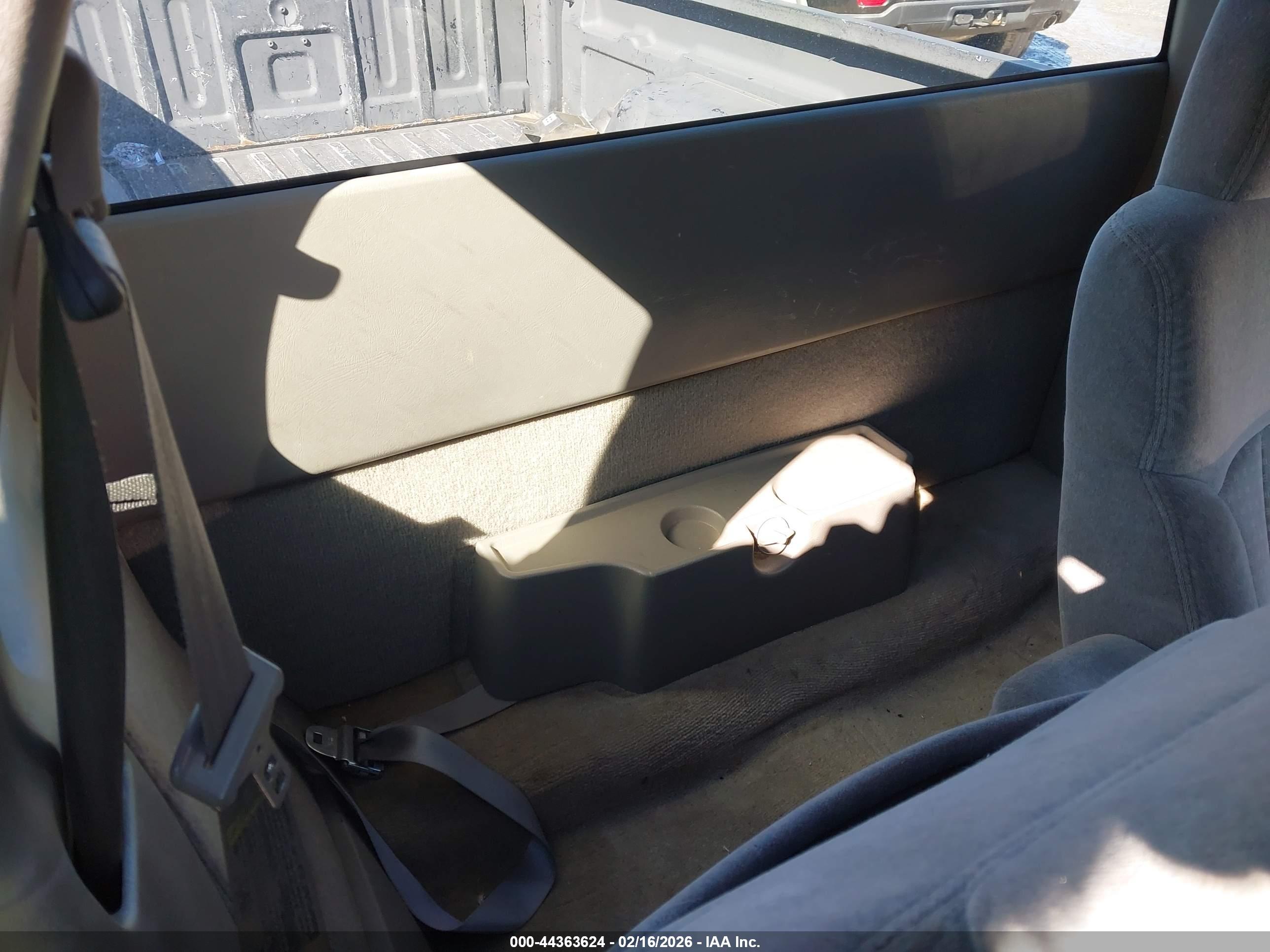 CHEVROLET S-10 image 8