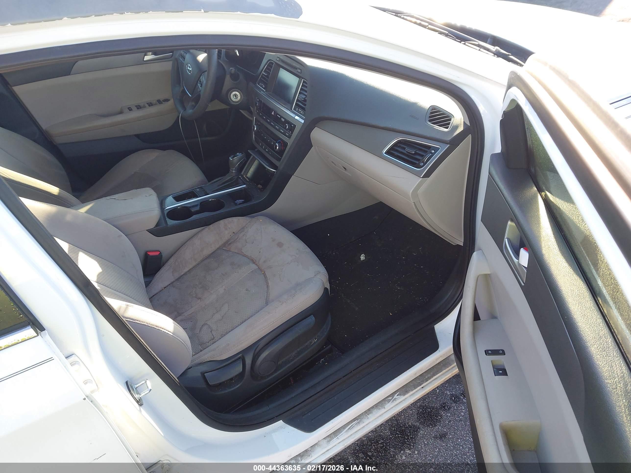 HYUNDAI SONATA image 5