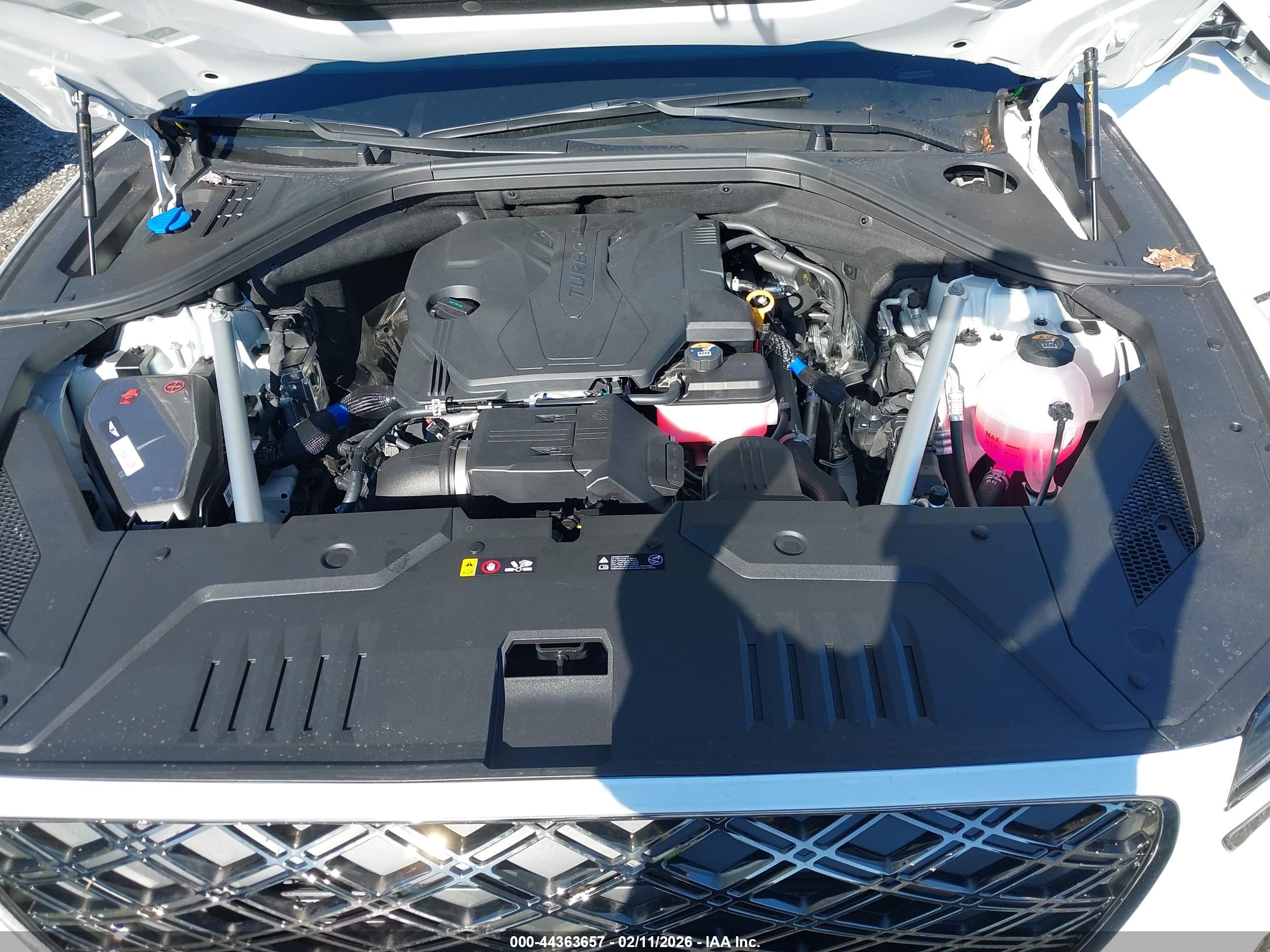 GENESIS GV70 image 10