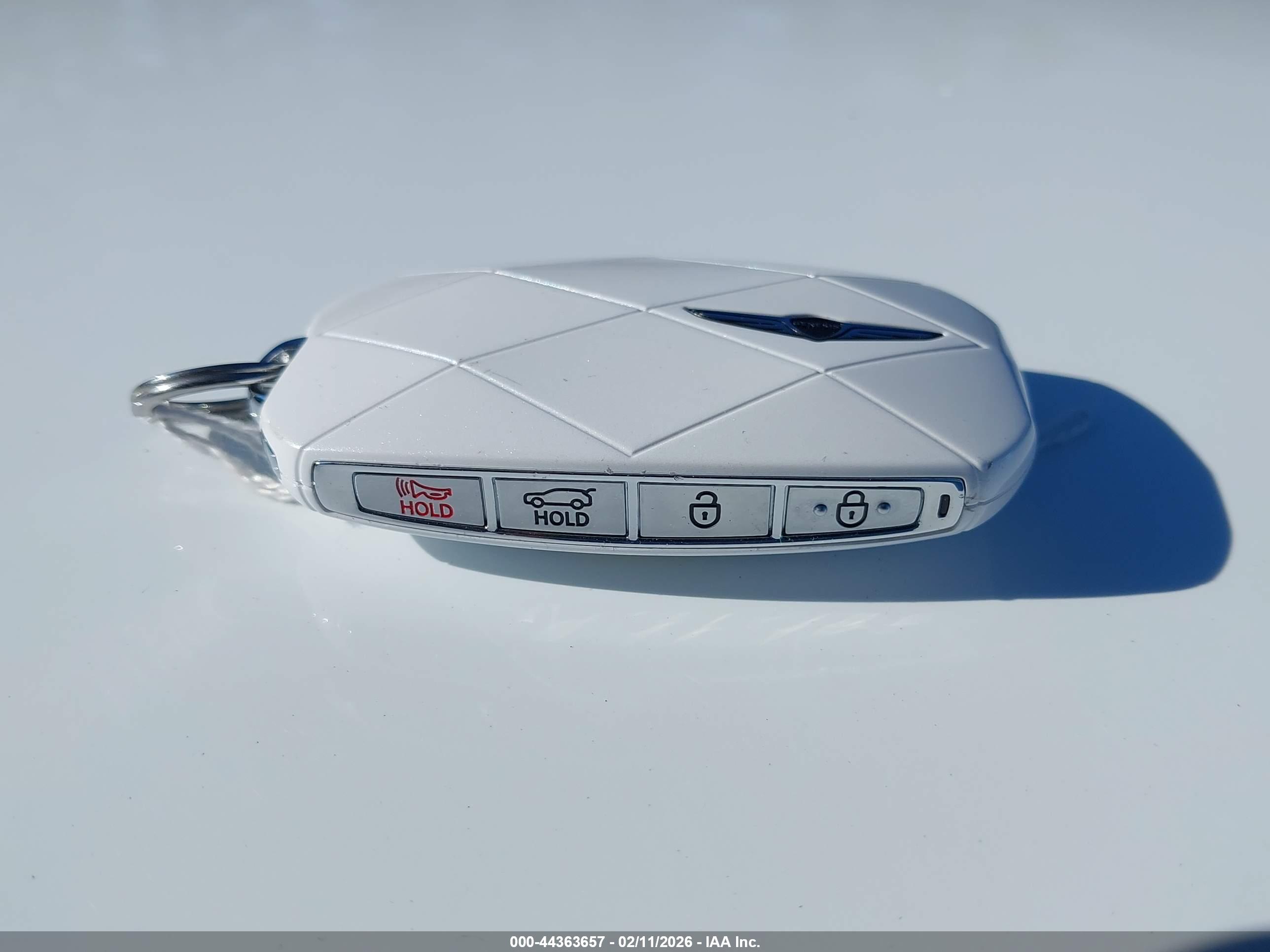 GENESIS GV70 image 11