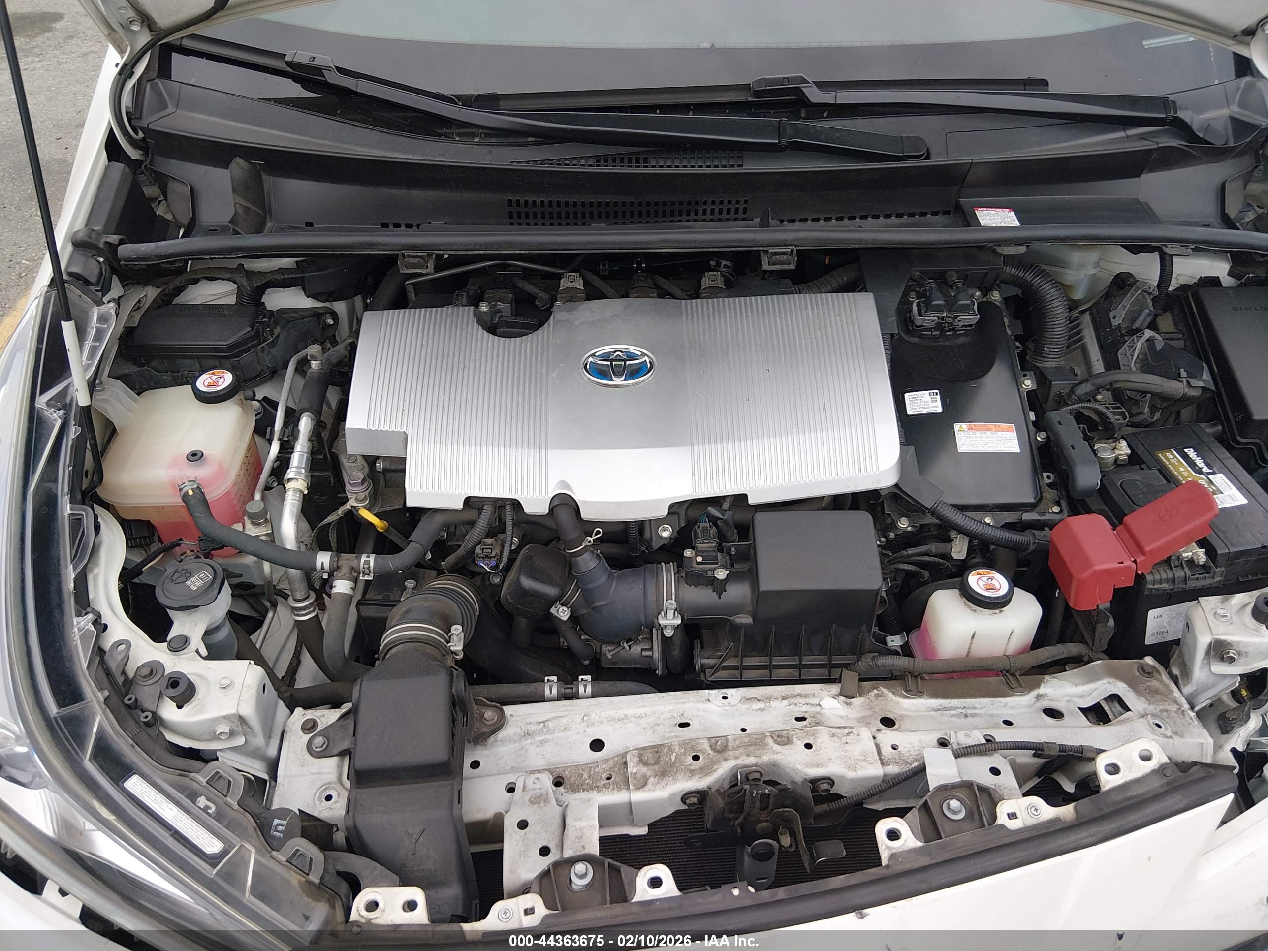 TOYOTA PRIUS image 10
