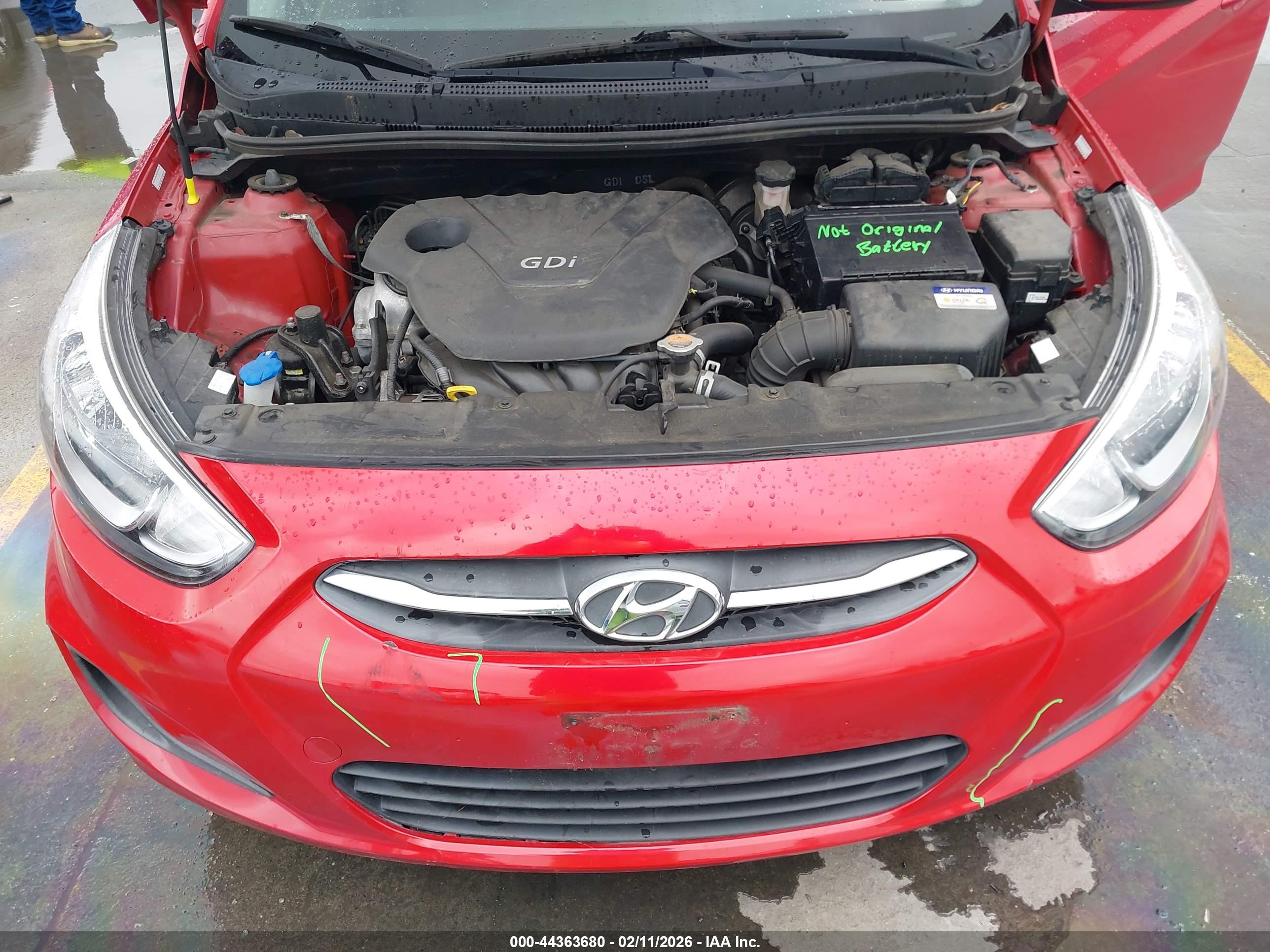 HYUNDAI ACCENT image 10