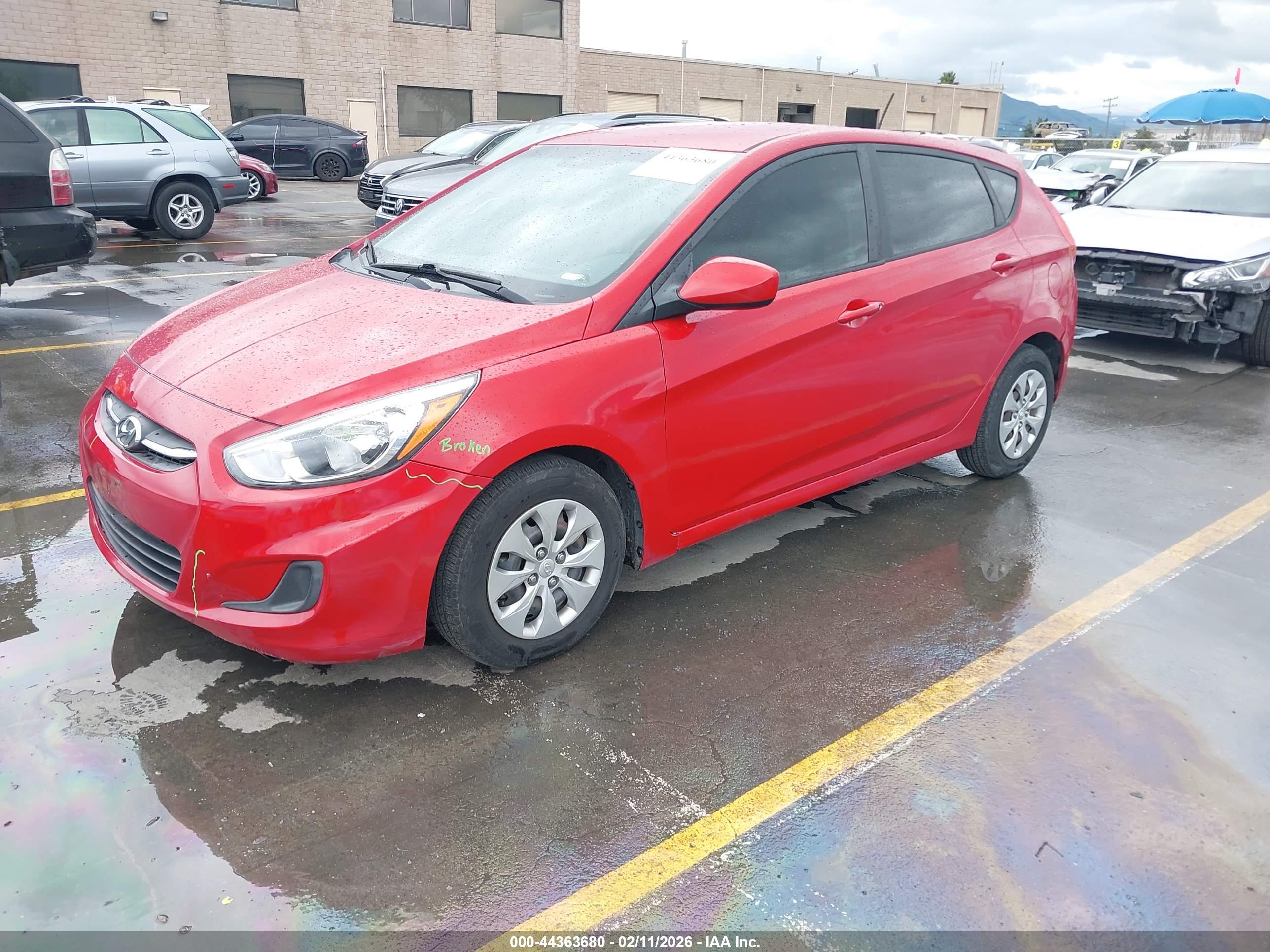 HYUNDAI ACCENT image 2
