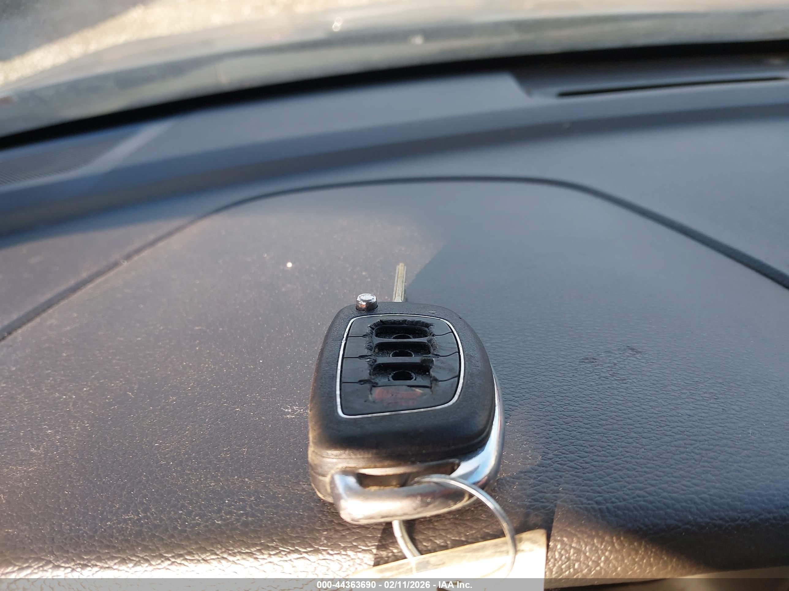 HYUNDAI SONATA image 11