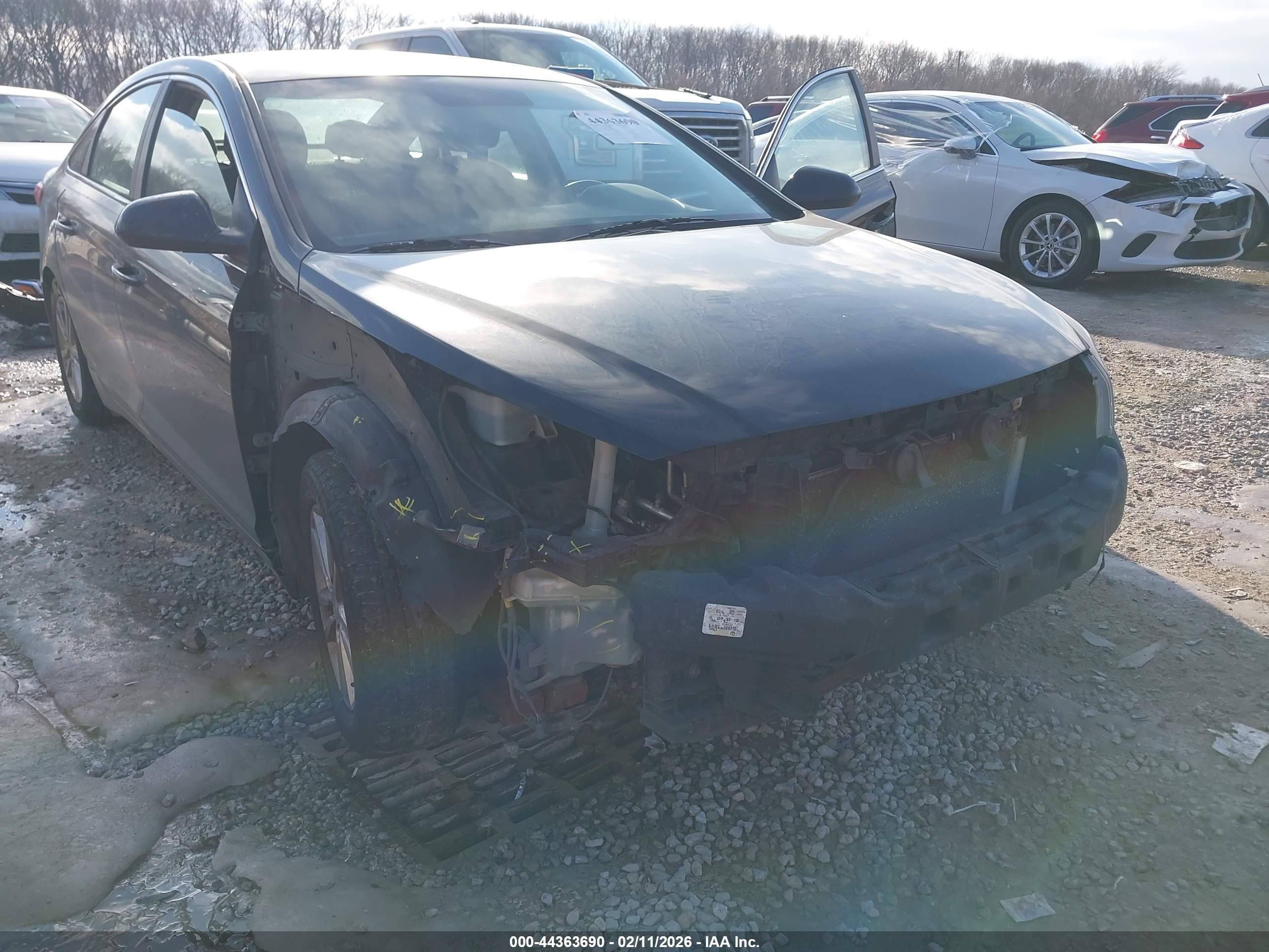 HYUNDAI SONATA image 6