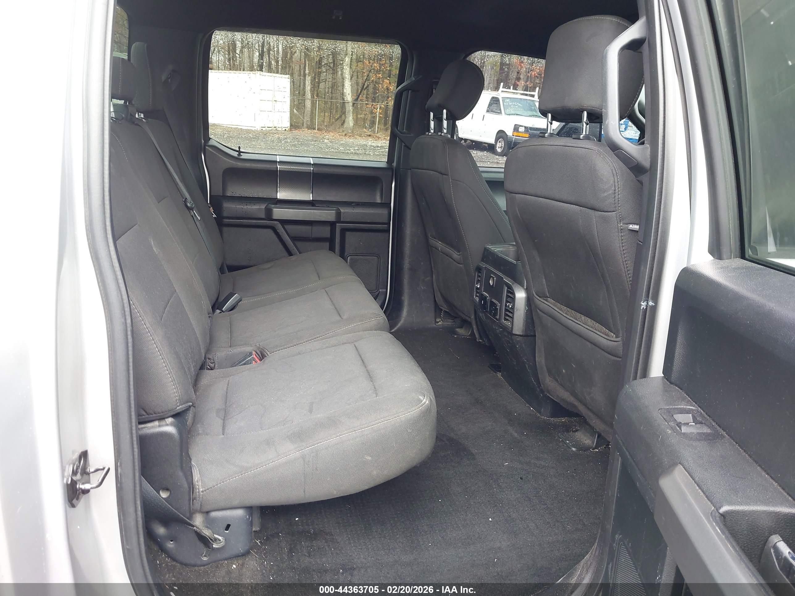 FORD F-150 image 8