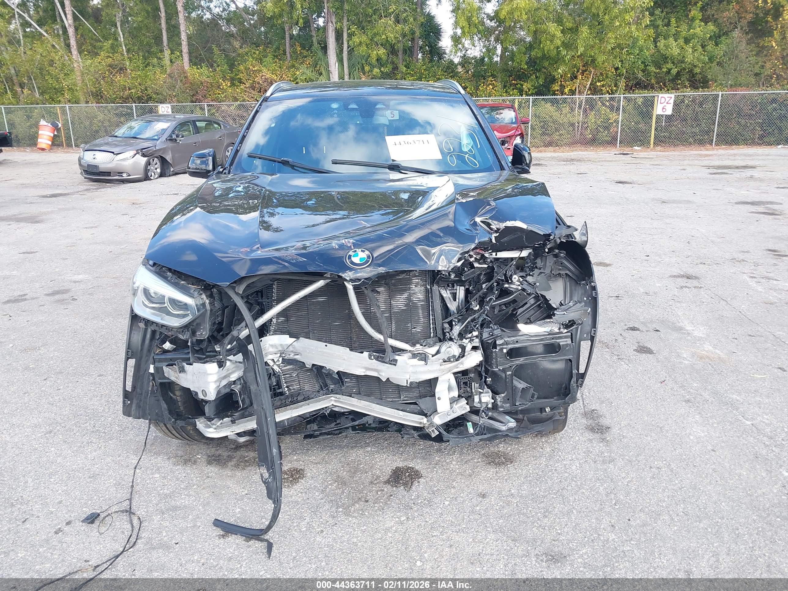 BMW X3 image 6