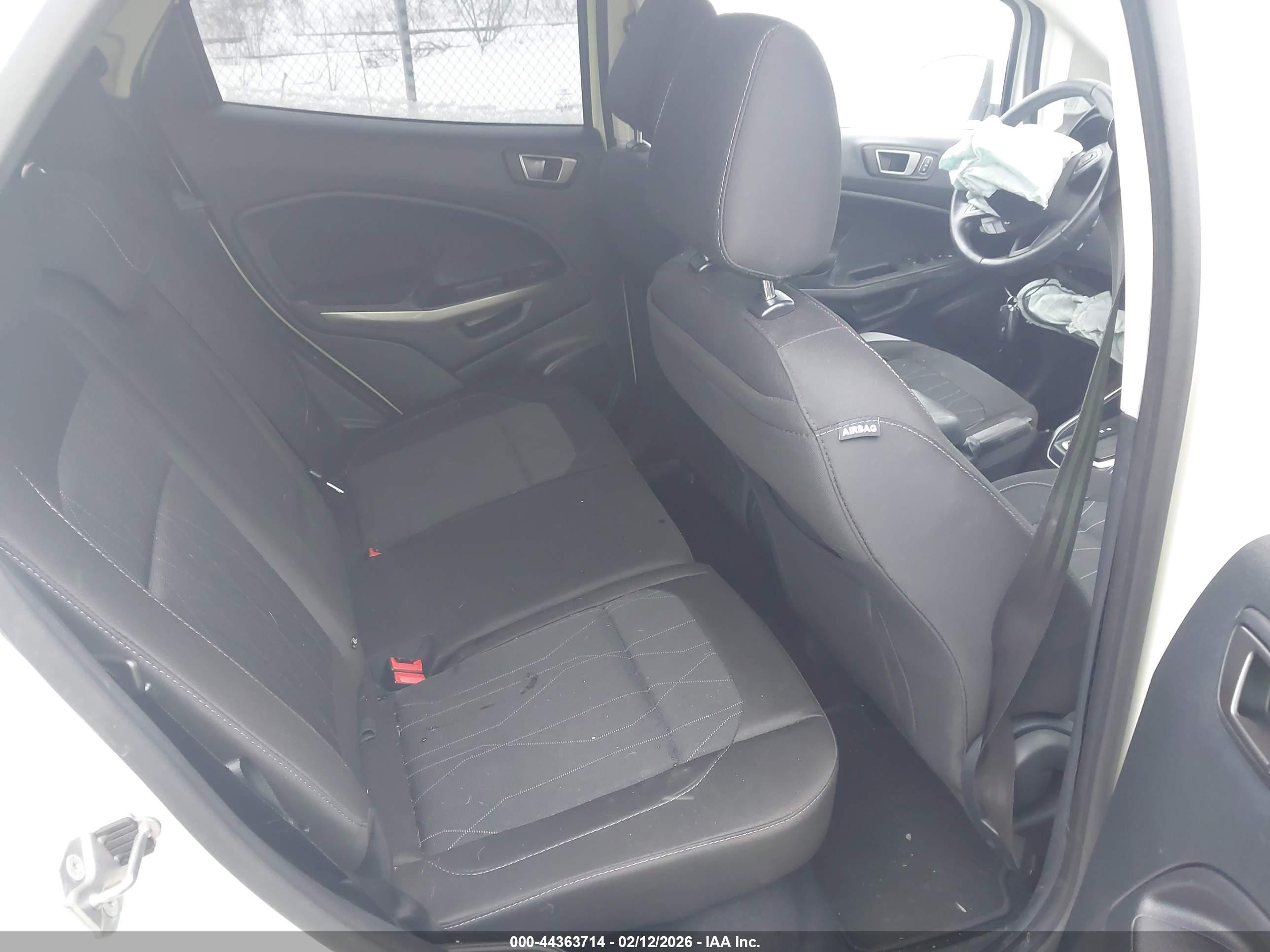 FORD ECOSPORT image 8