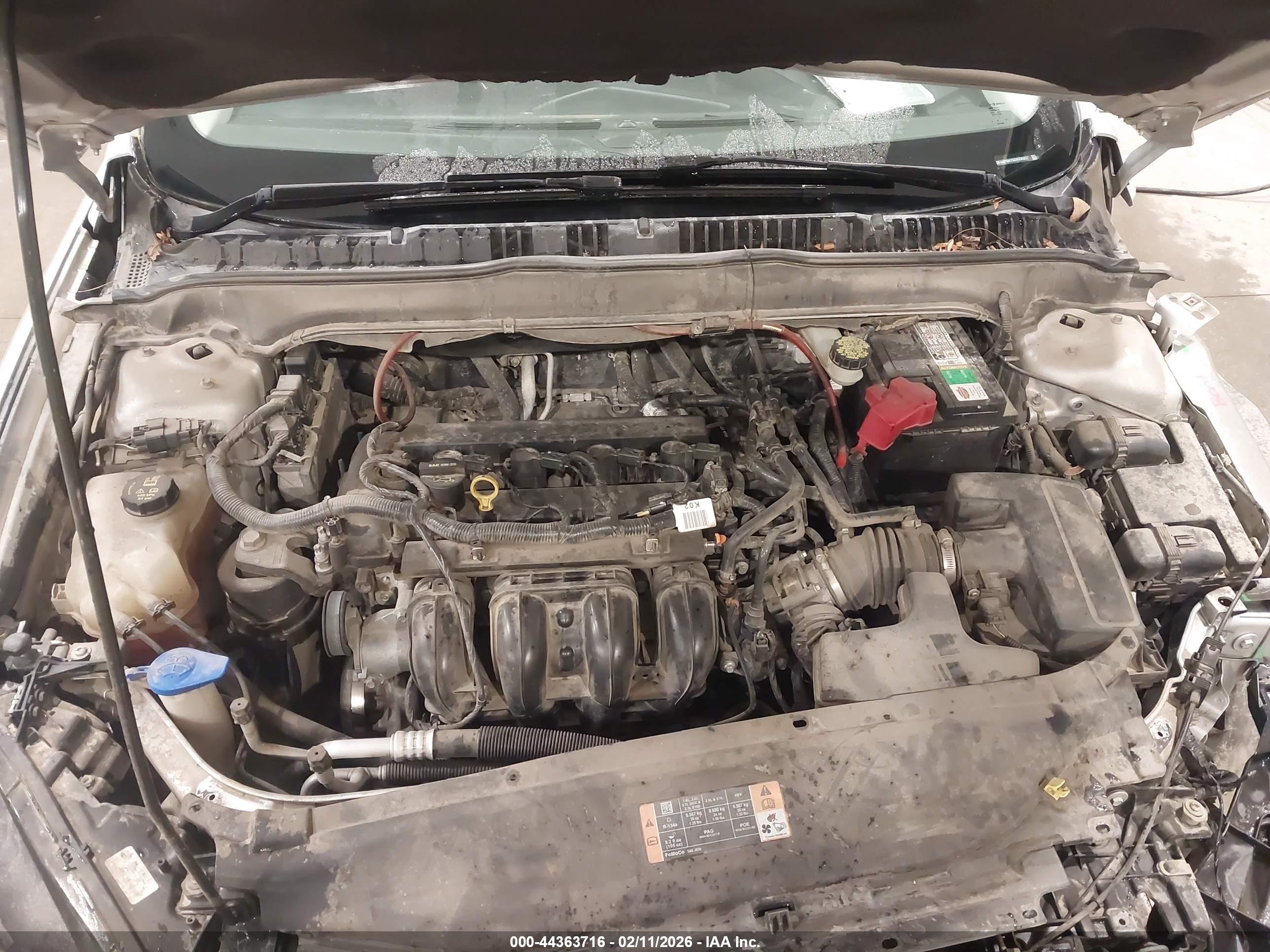FORD FUSION image 10