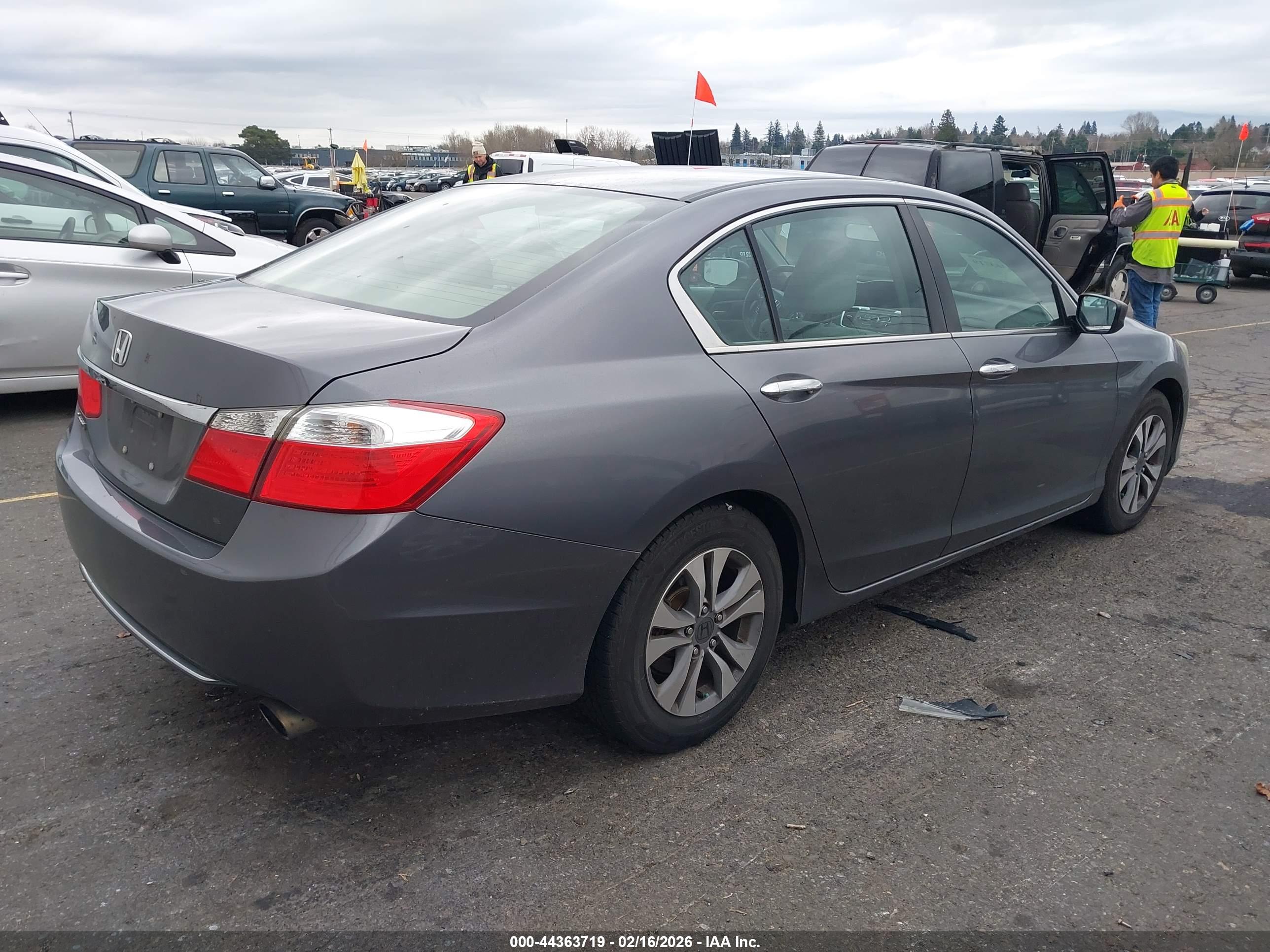 HONDA ACCORD image 4