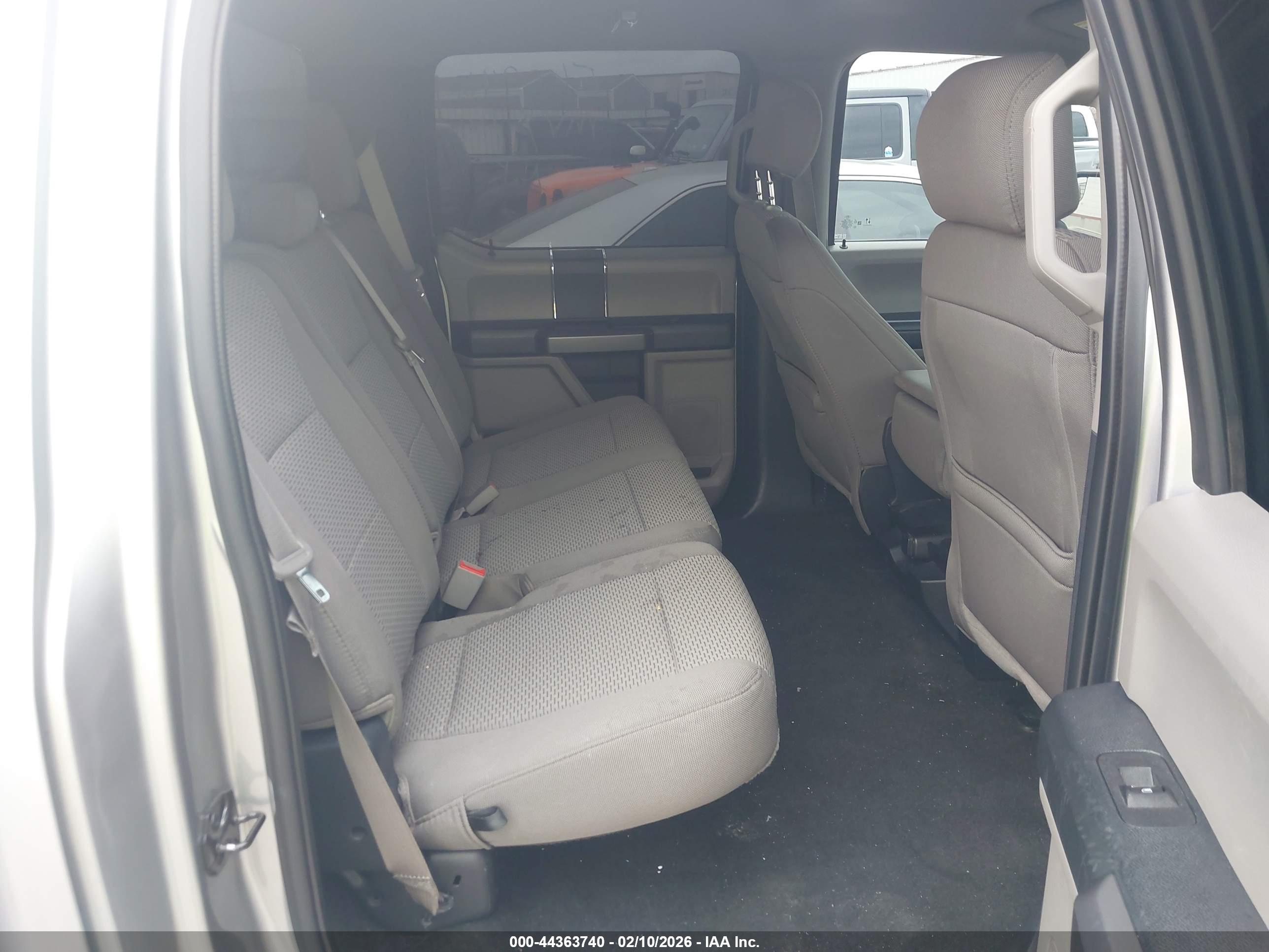 FORD F-150 image 8