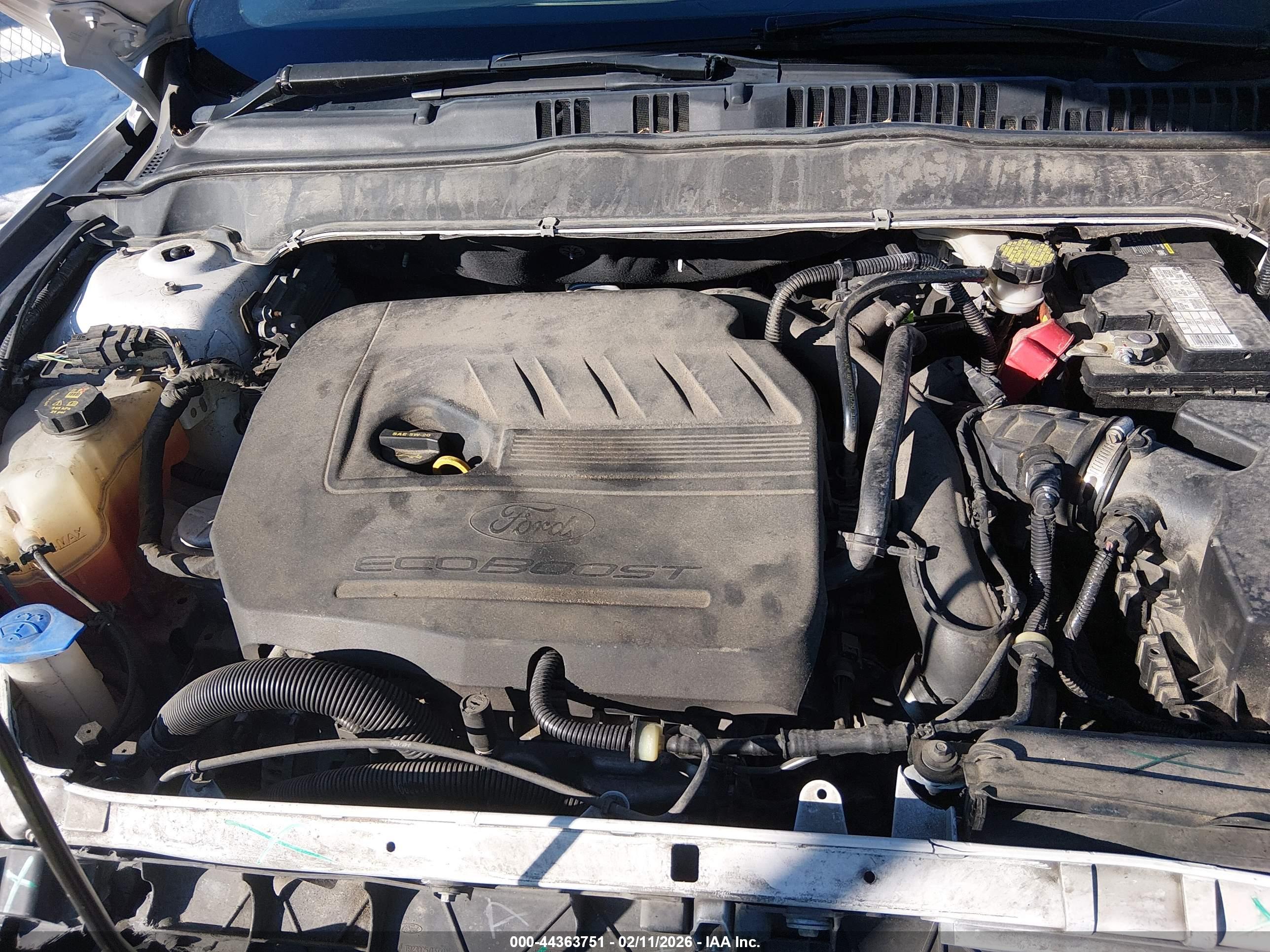FORD FUSION image 10