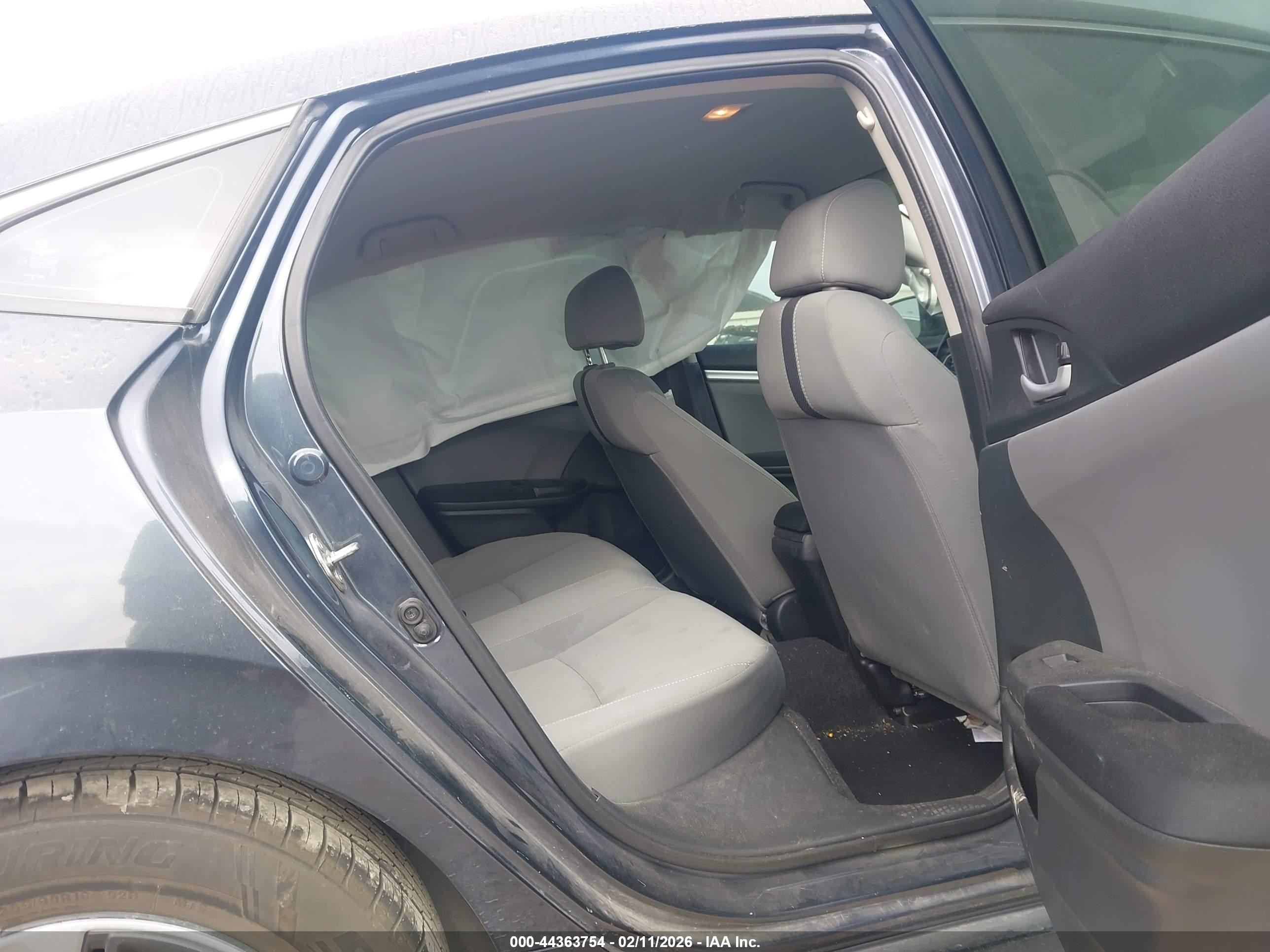 HONDA CIVIC image 8