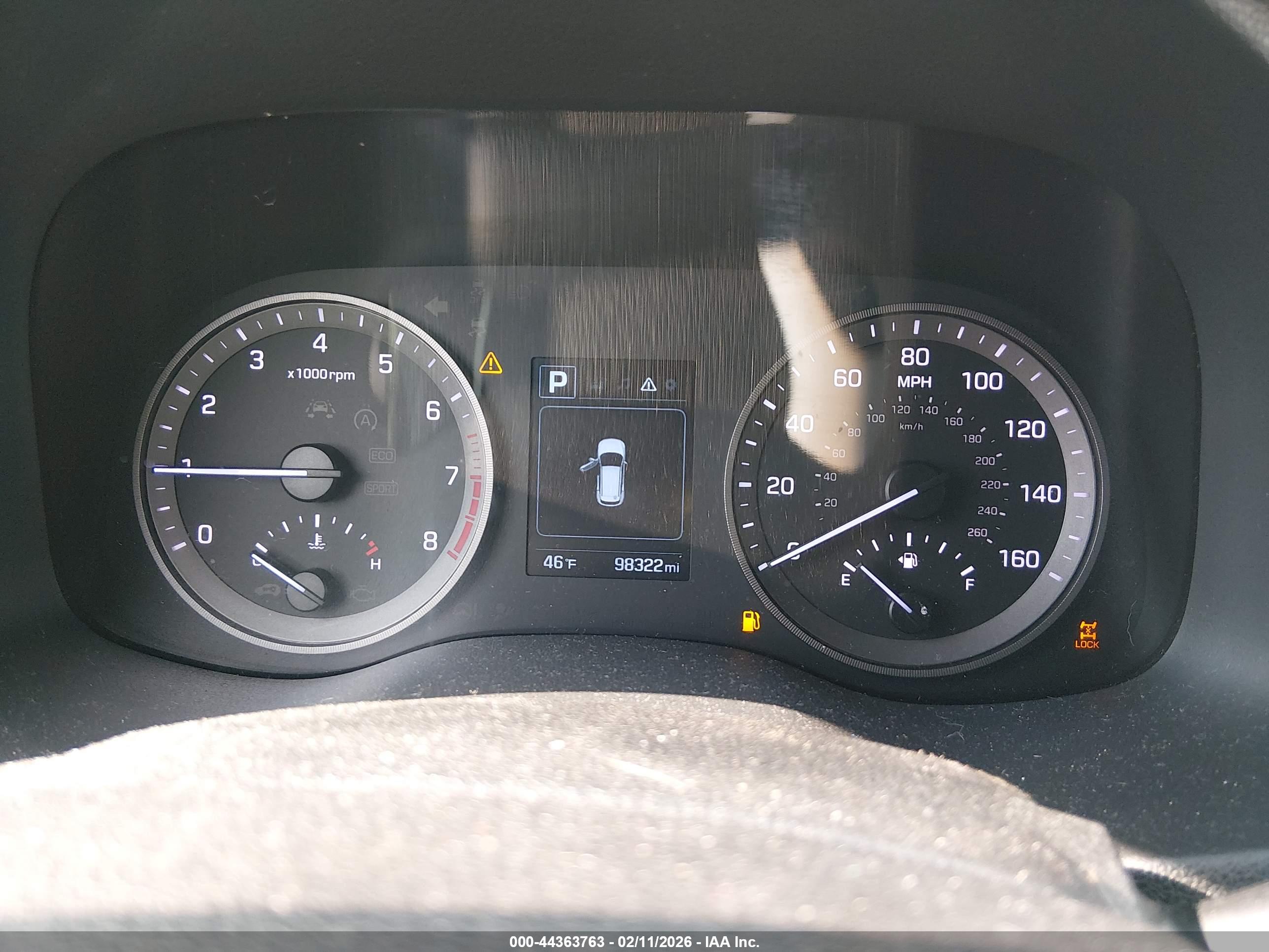 HYUNDAI TUCSON image 7