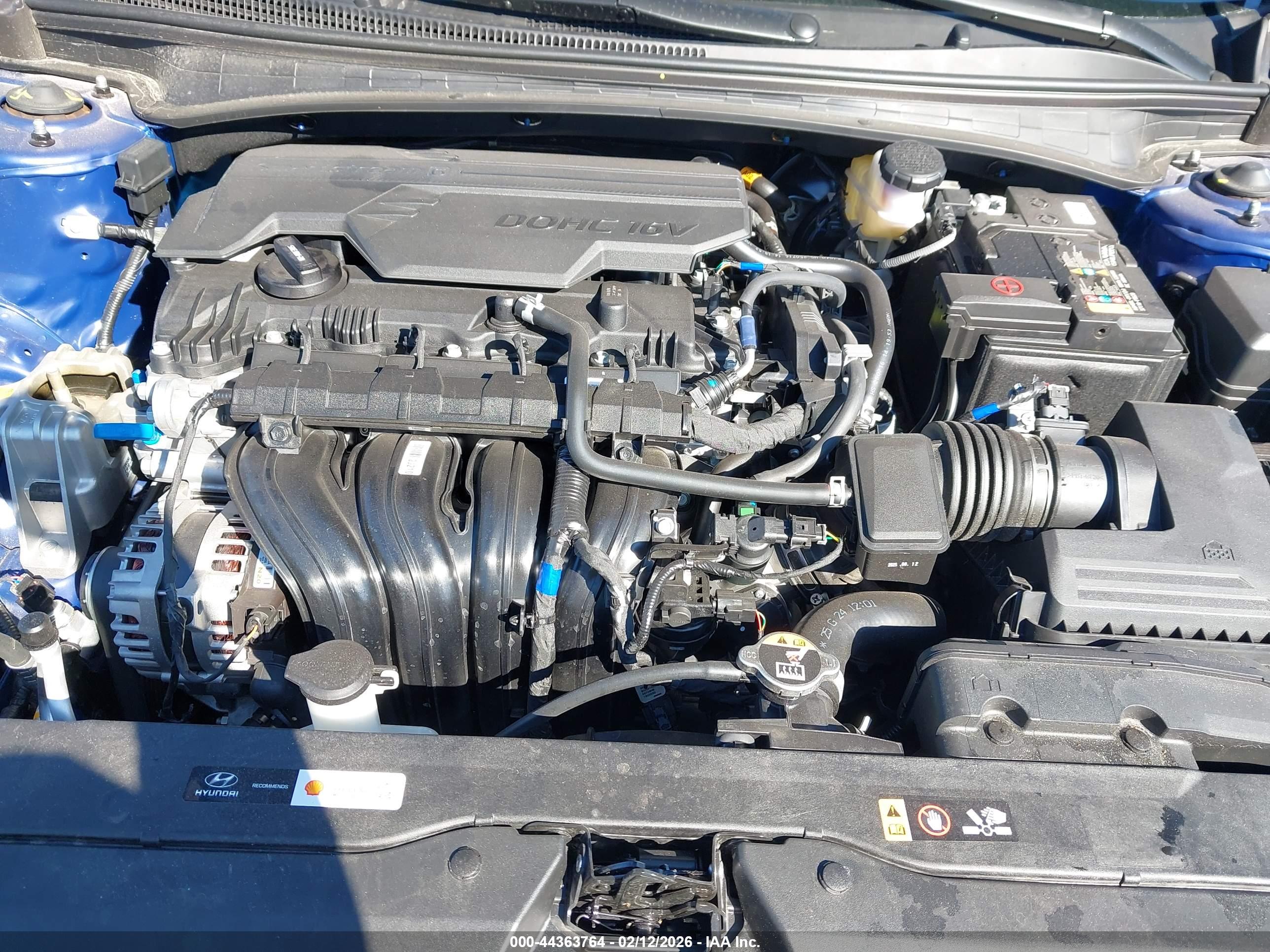 HYUNDAI ELANTRA image 10