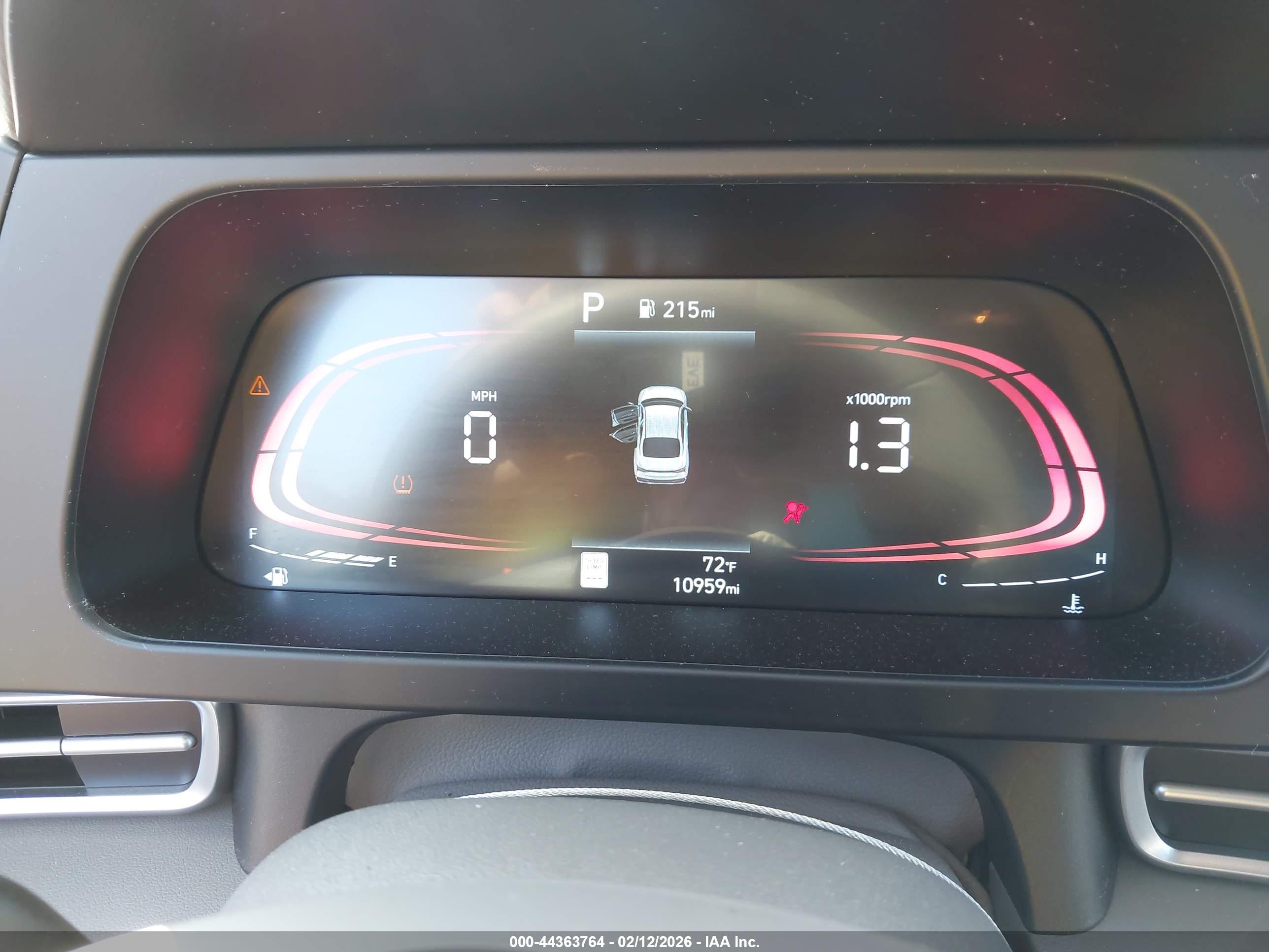 HYUNDAI ELANTRA image 7