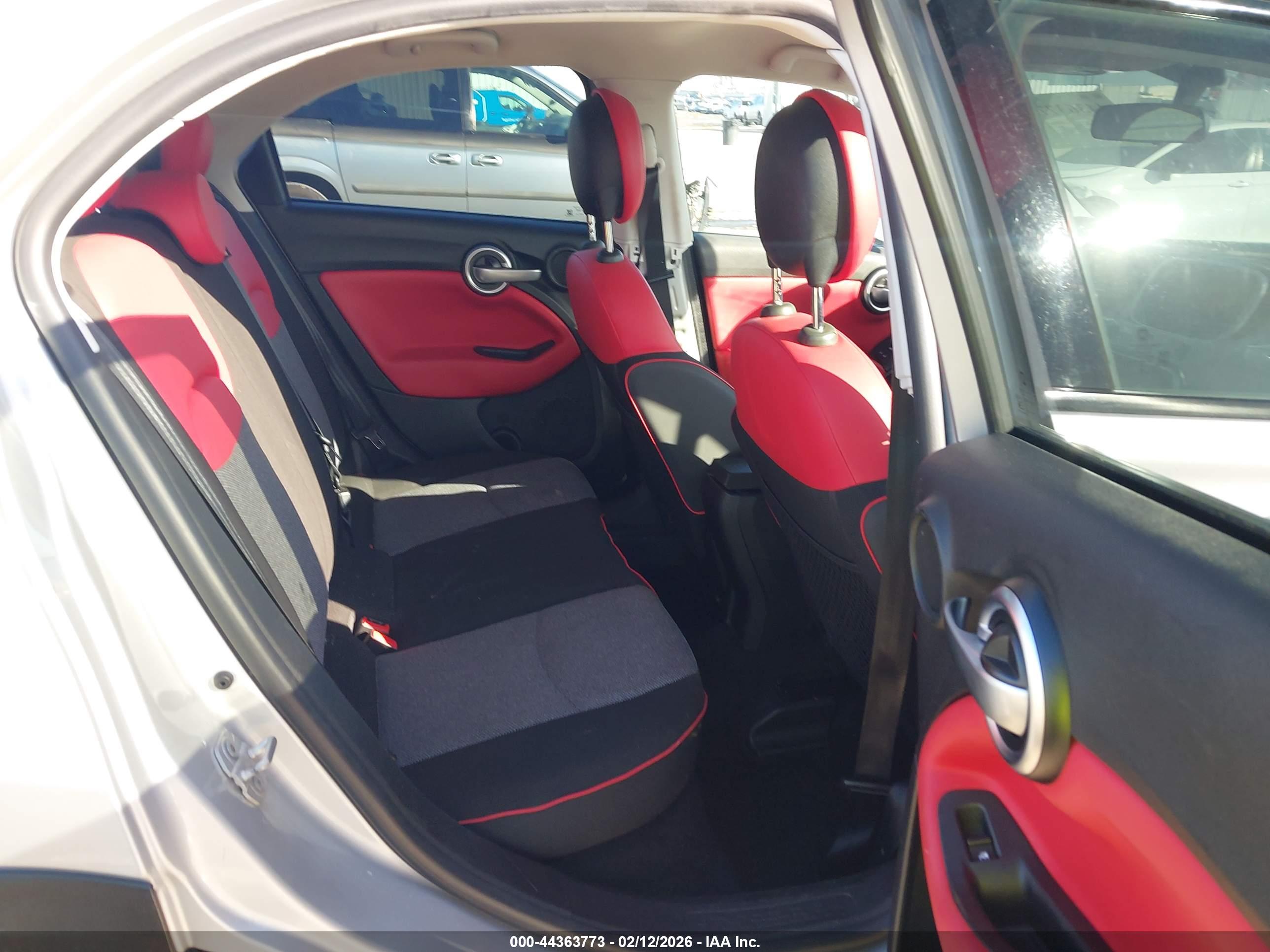 FIAT 500X image 8