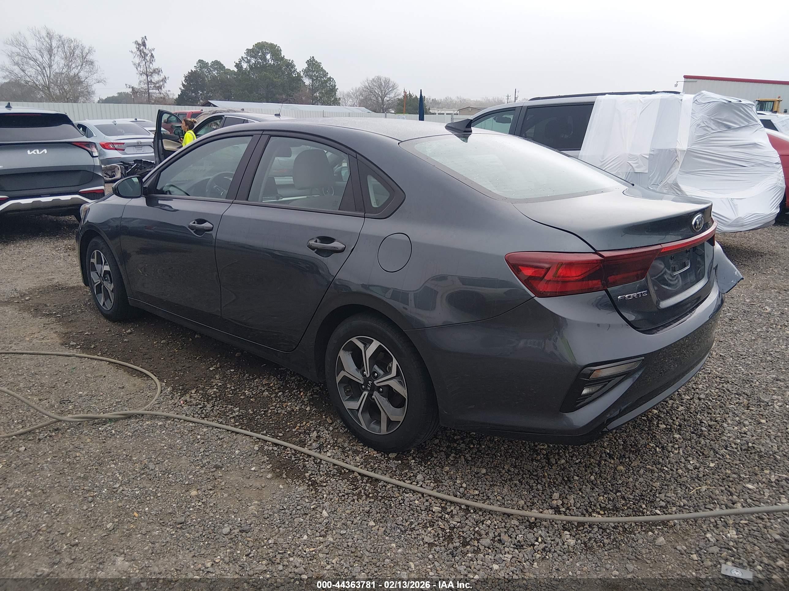 KIA FORTE image 3