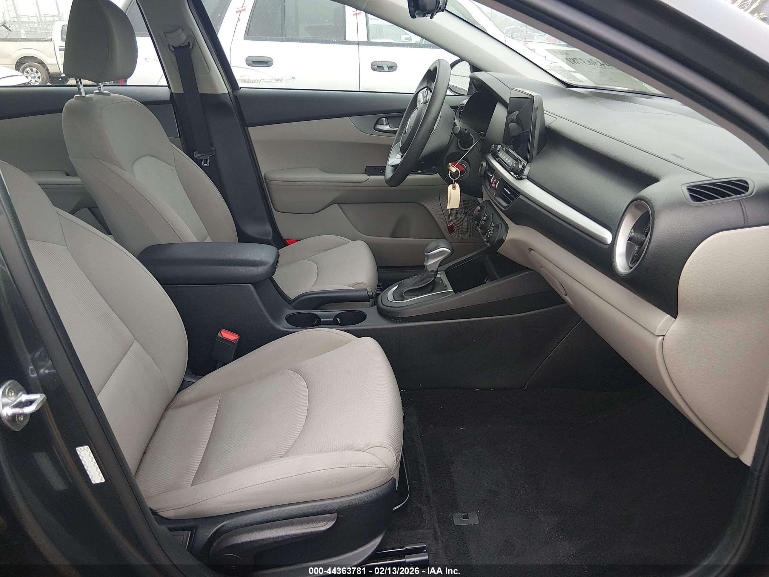 KIA FORTE image 5