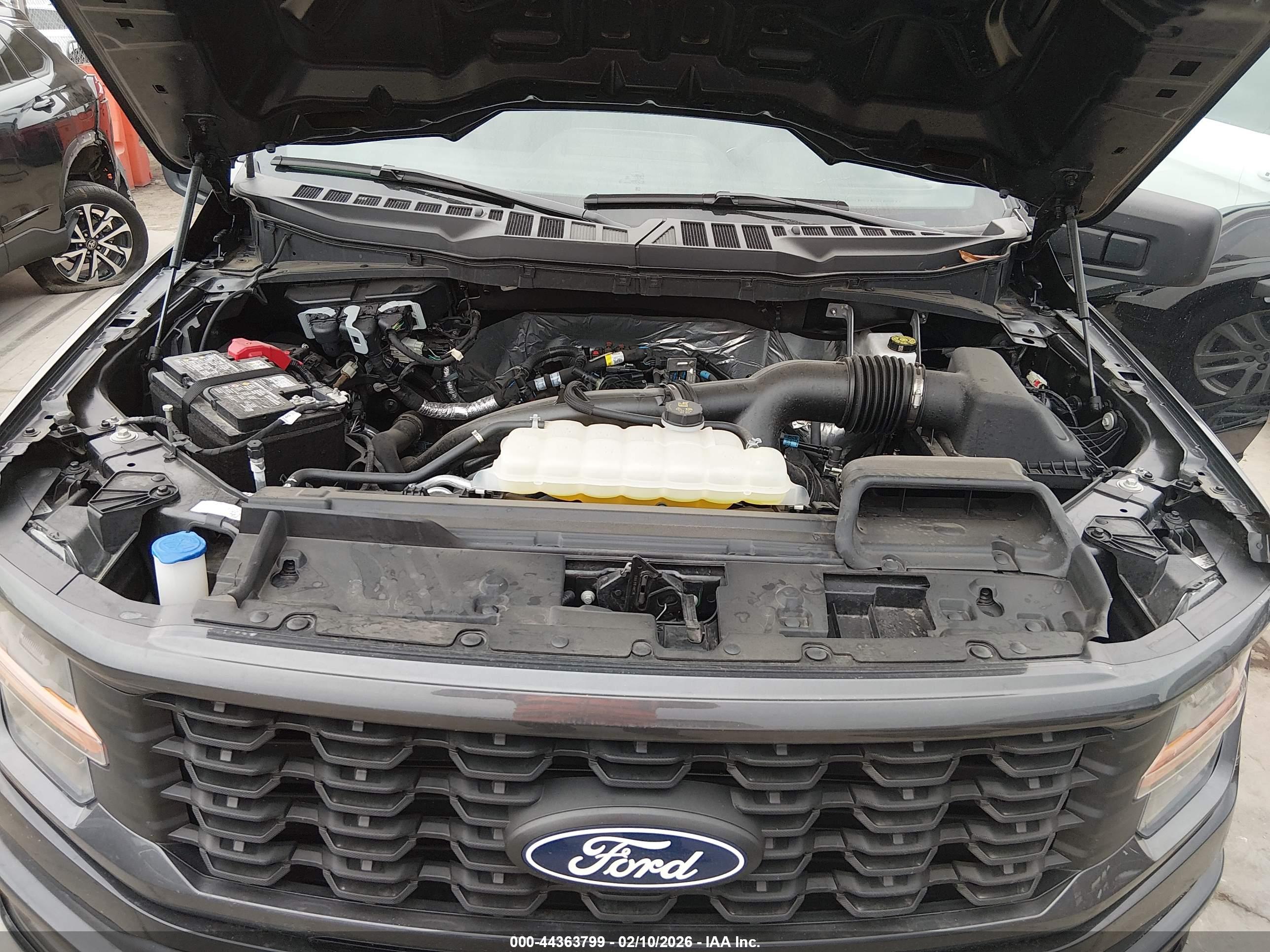 FORD F-150 image 10
