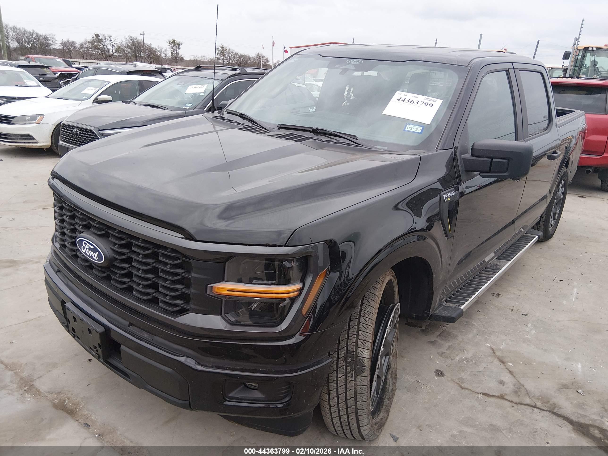 FORD F-150 image 2