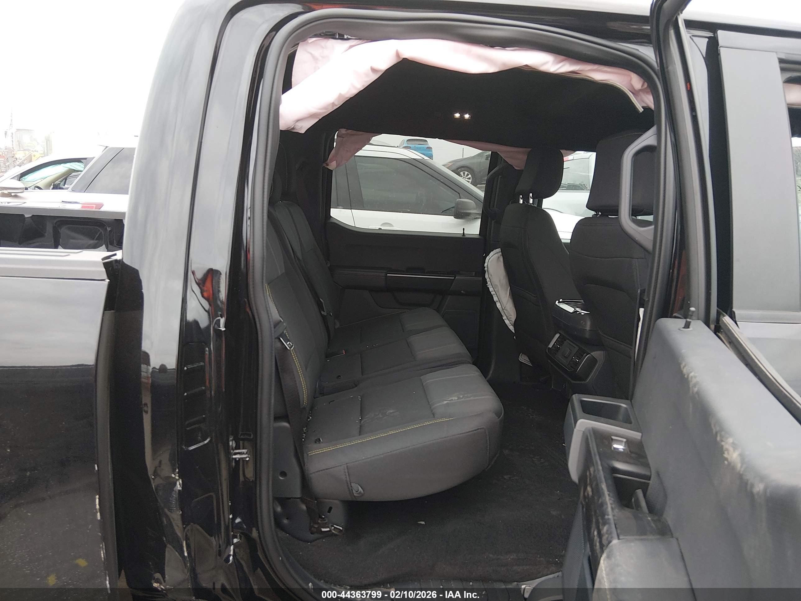 FORD F-150 image 8
