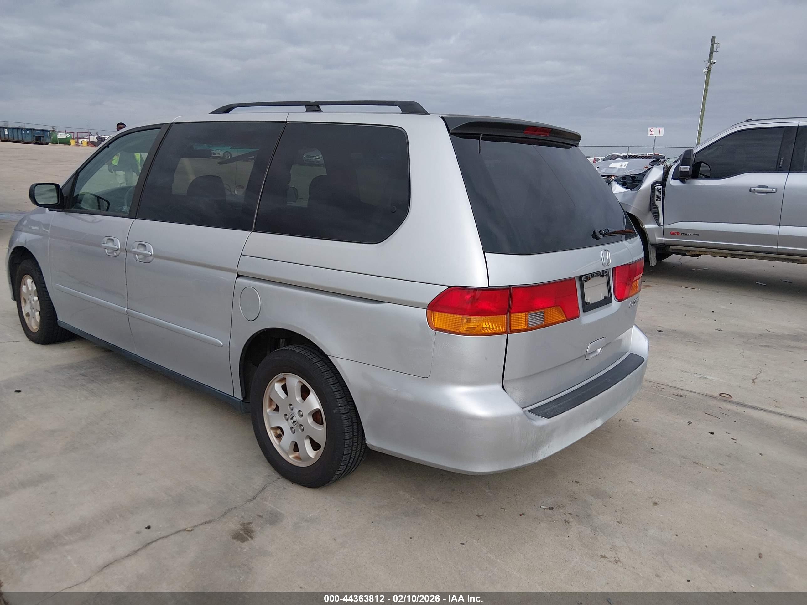 HONDA ODYSSEY image 3