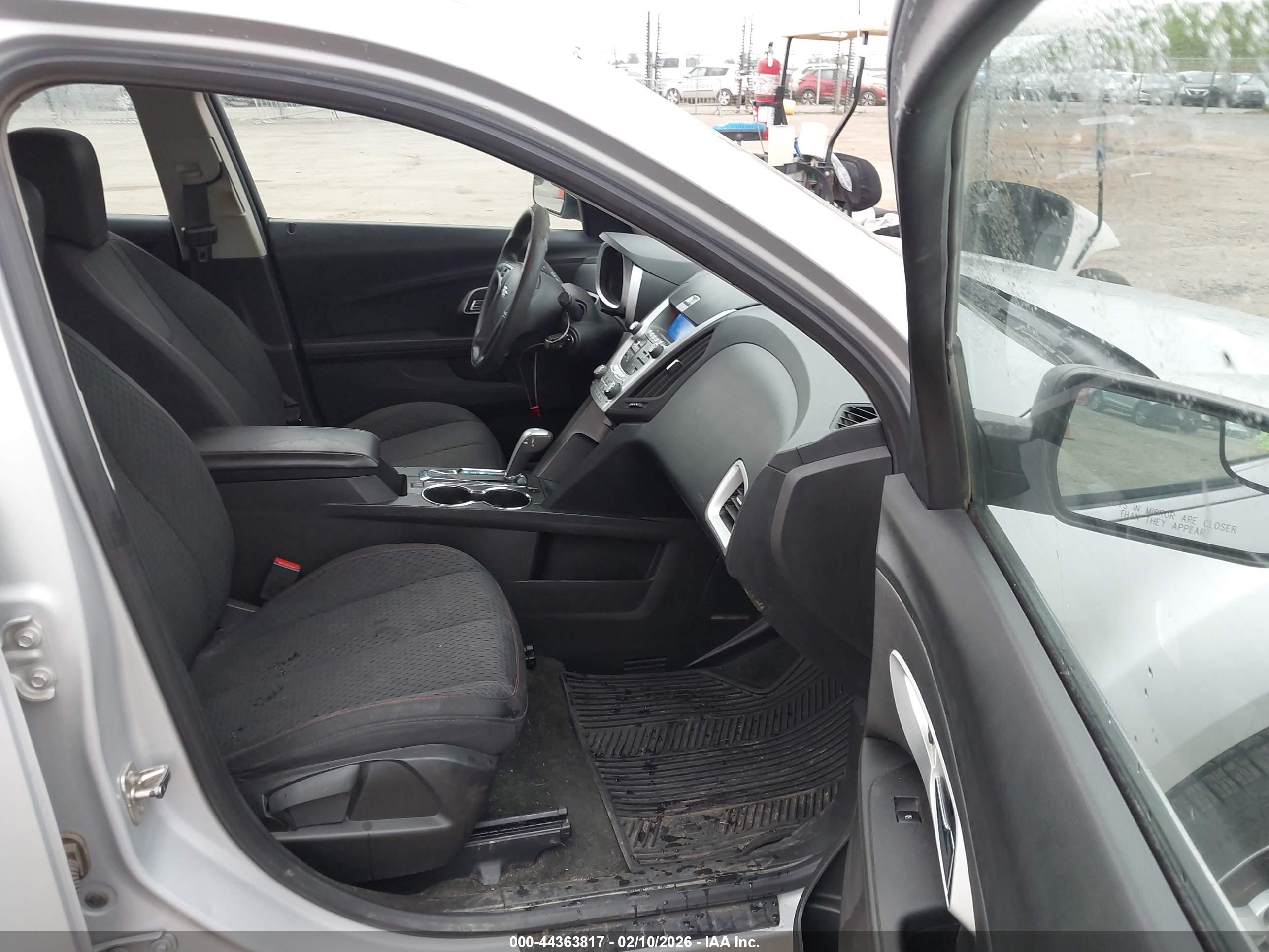 CHEVROLET EQUINOX image 5
